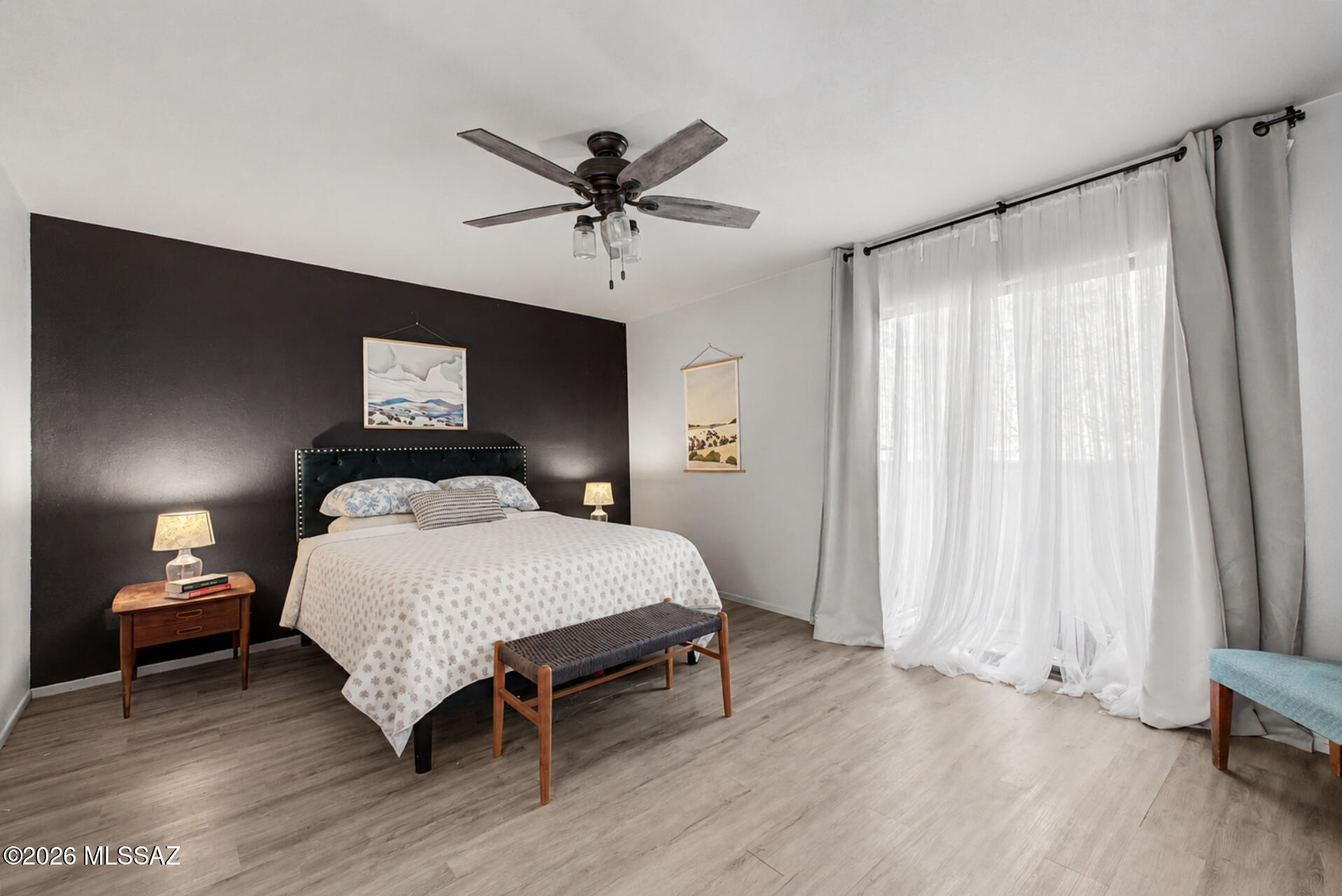 Las Lomitas Townhouses - Residential