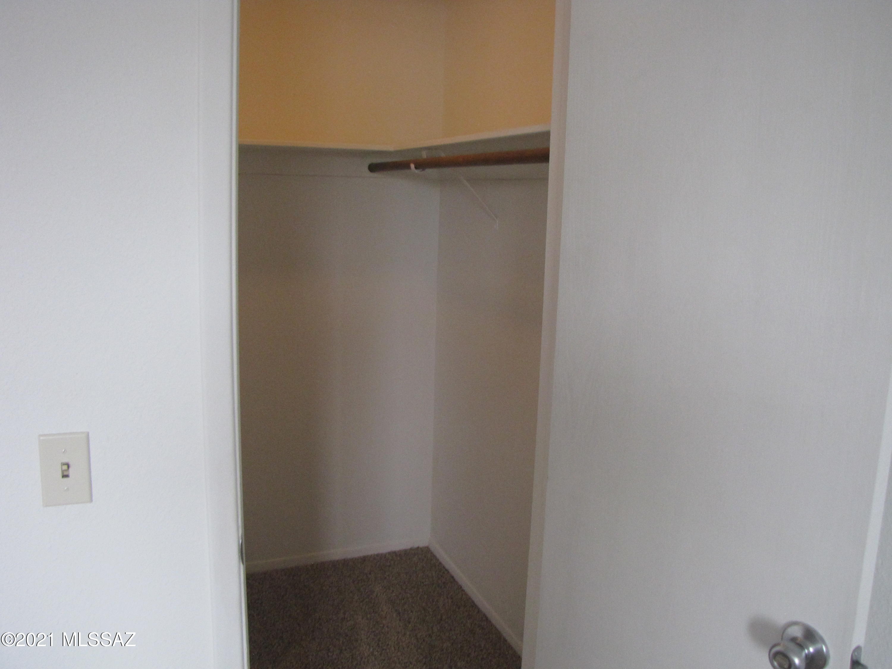 Golf Links East Condos (1-48) - Residential Lease