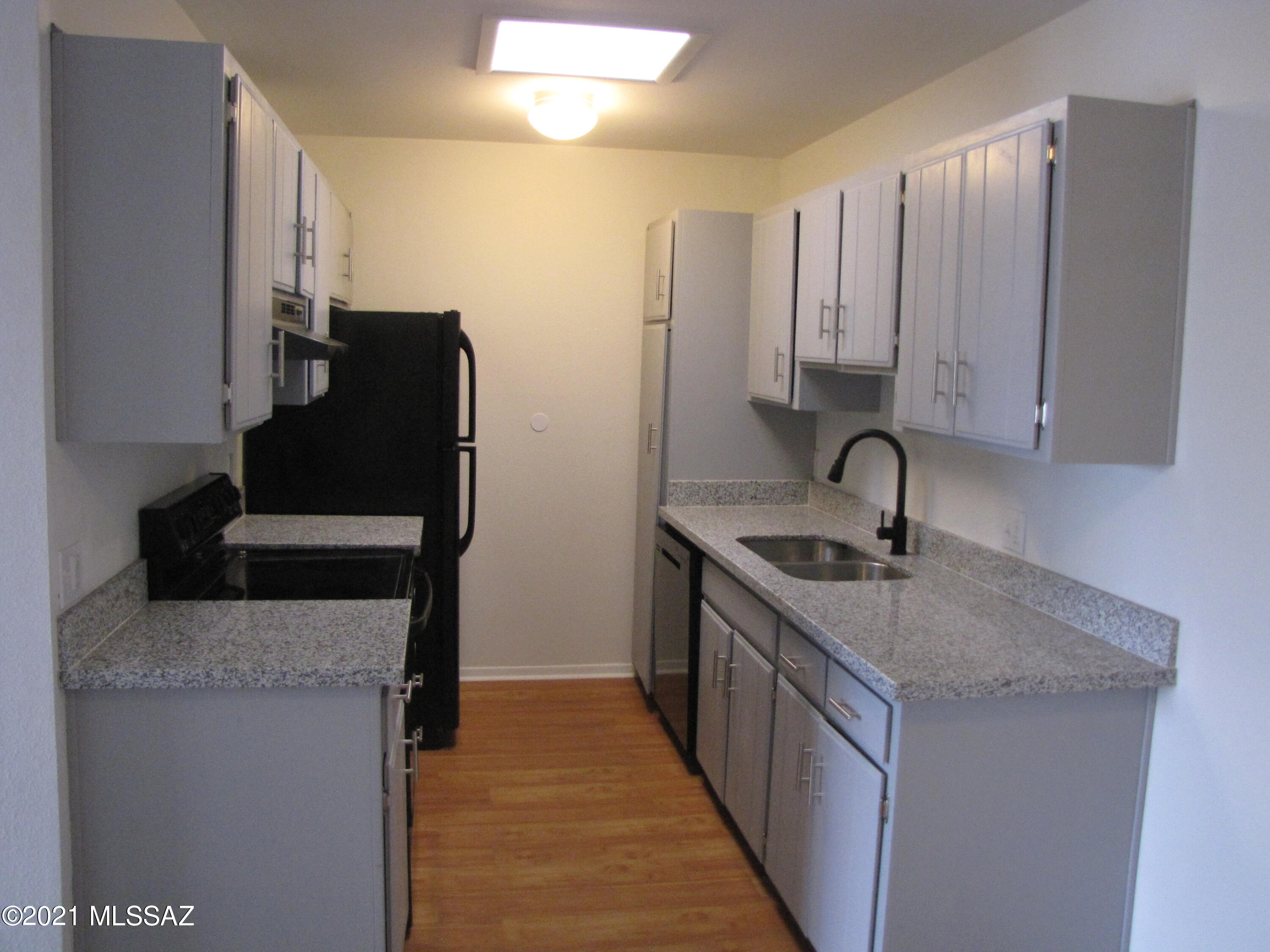 Golf Links East Condos (1-48) - Residential Lease