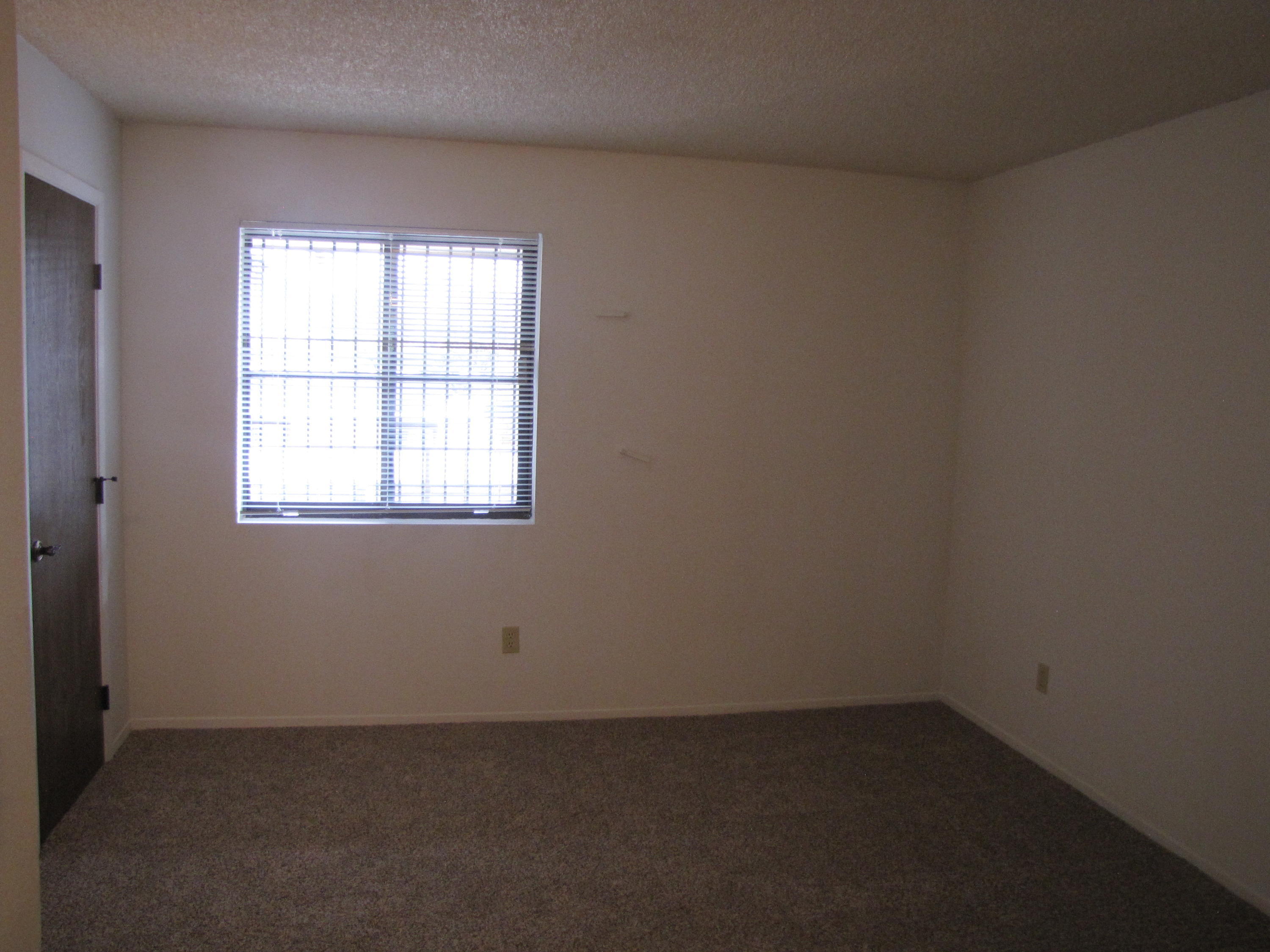 Golf Links East Condos (1-48) - Residential Lease