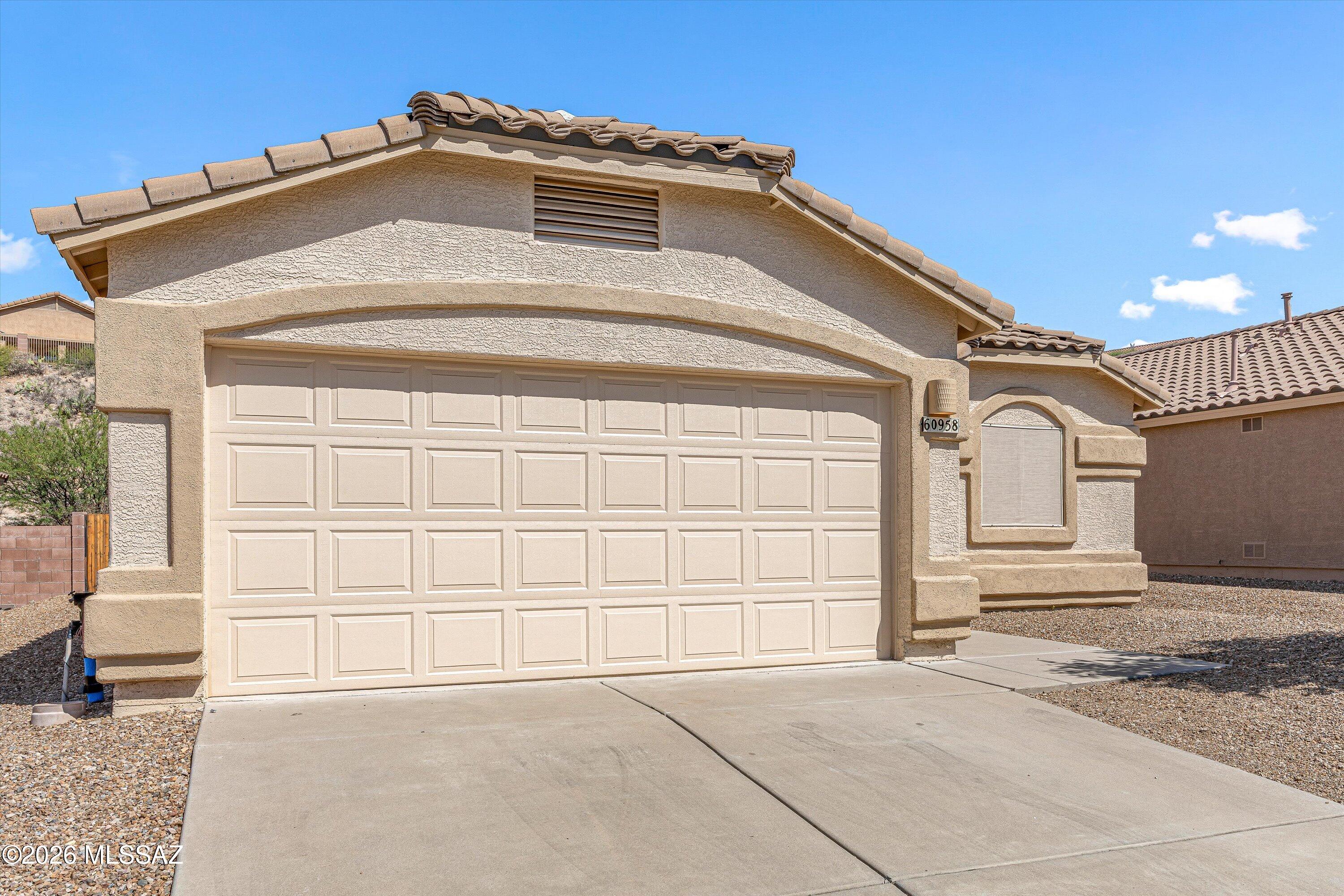 Eagle Crest Ranch - Residential Lease