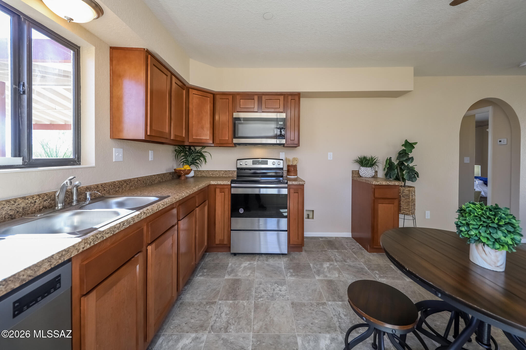Leonora Annex - Residential Income