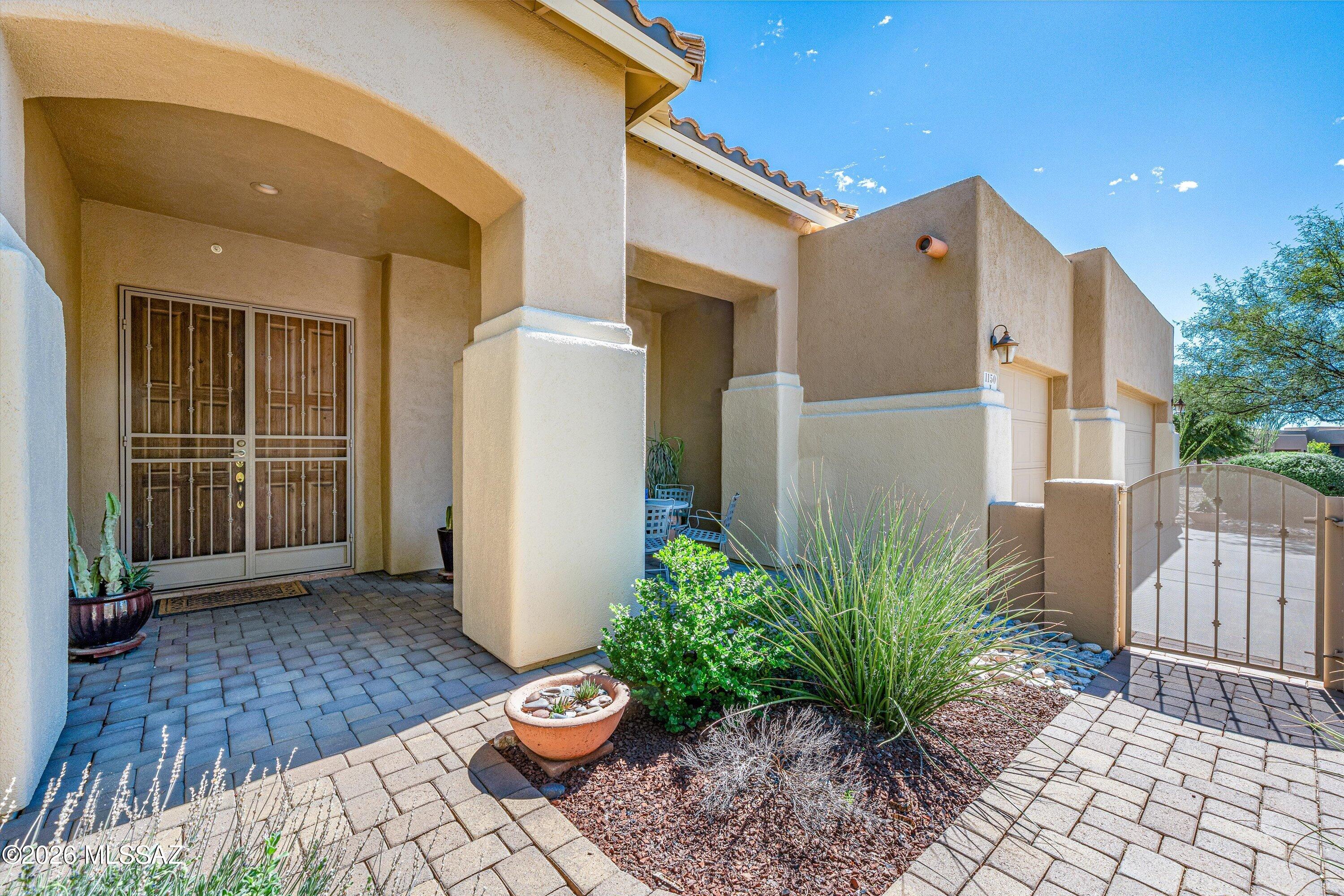 1150 W Green Pebble Drive