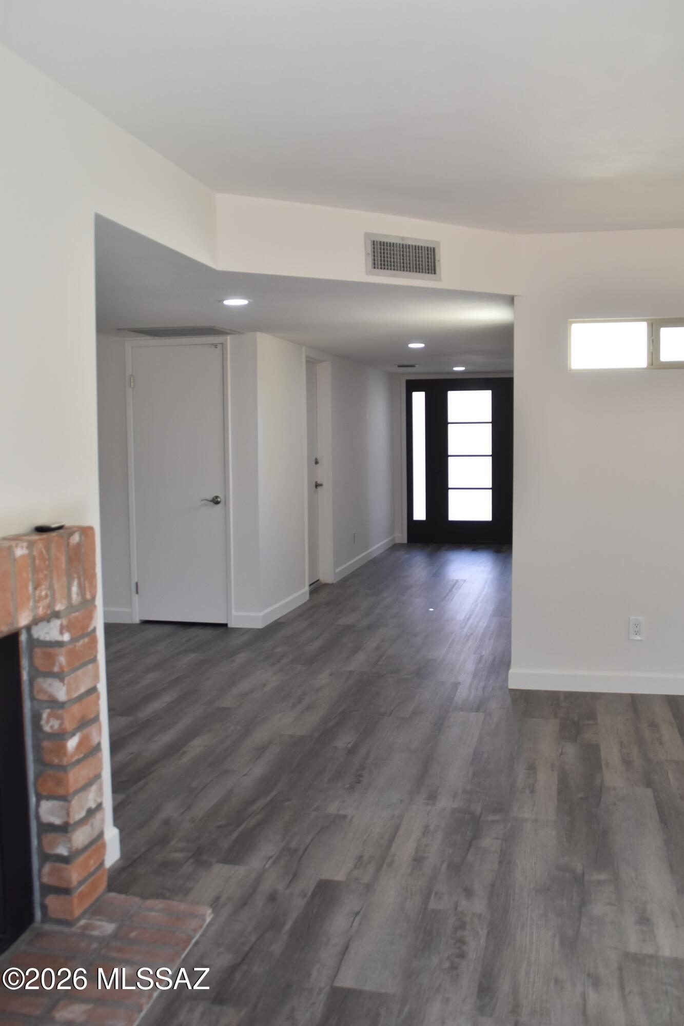 5930 N Placita Del Conde