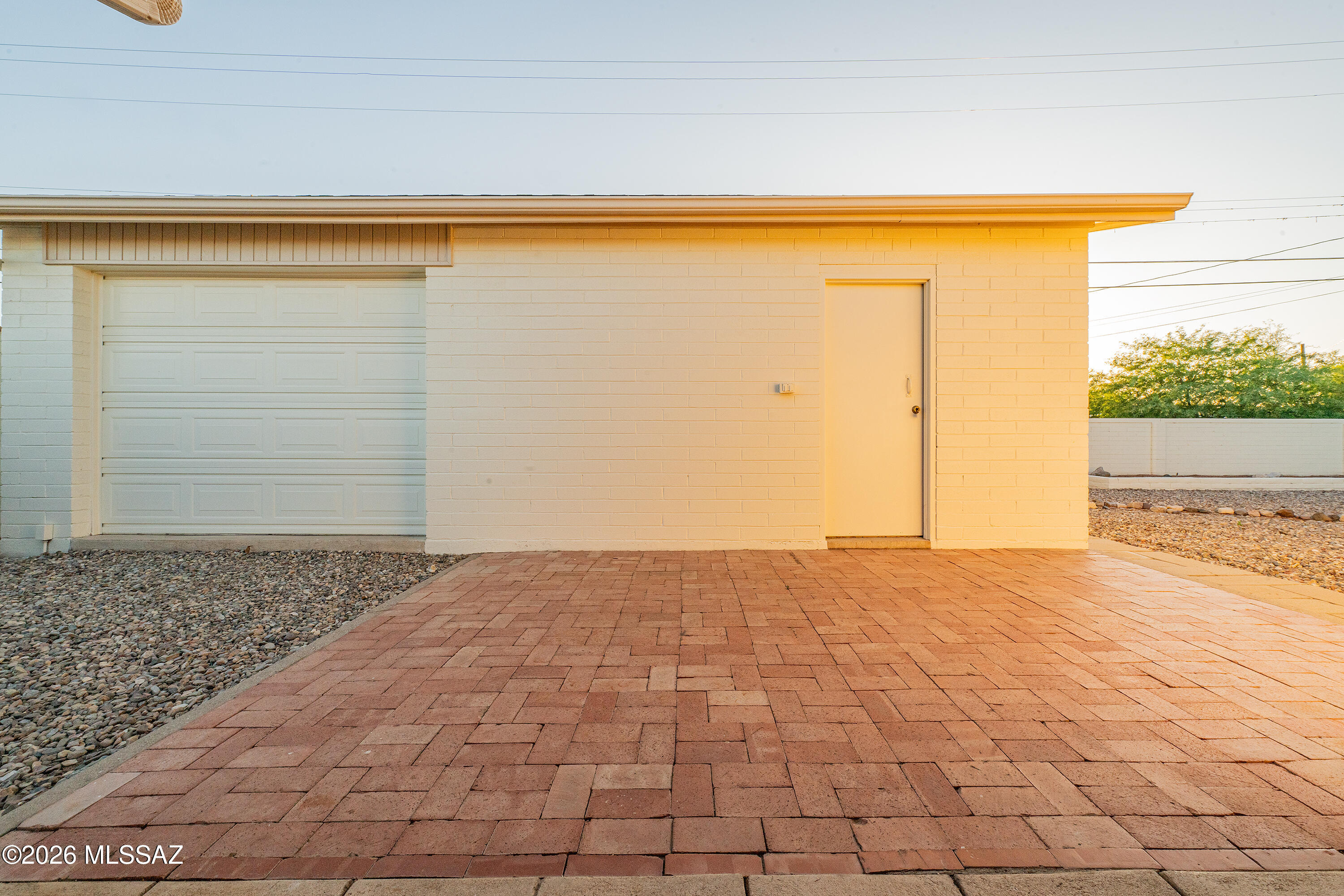 634 S Kenyon Drive