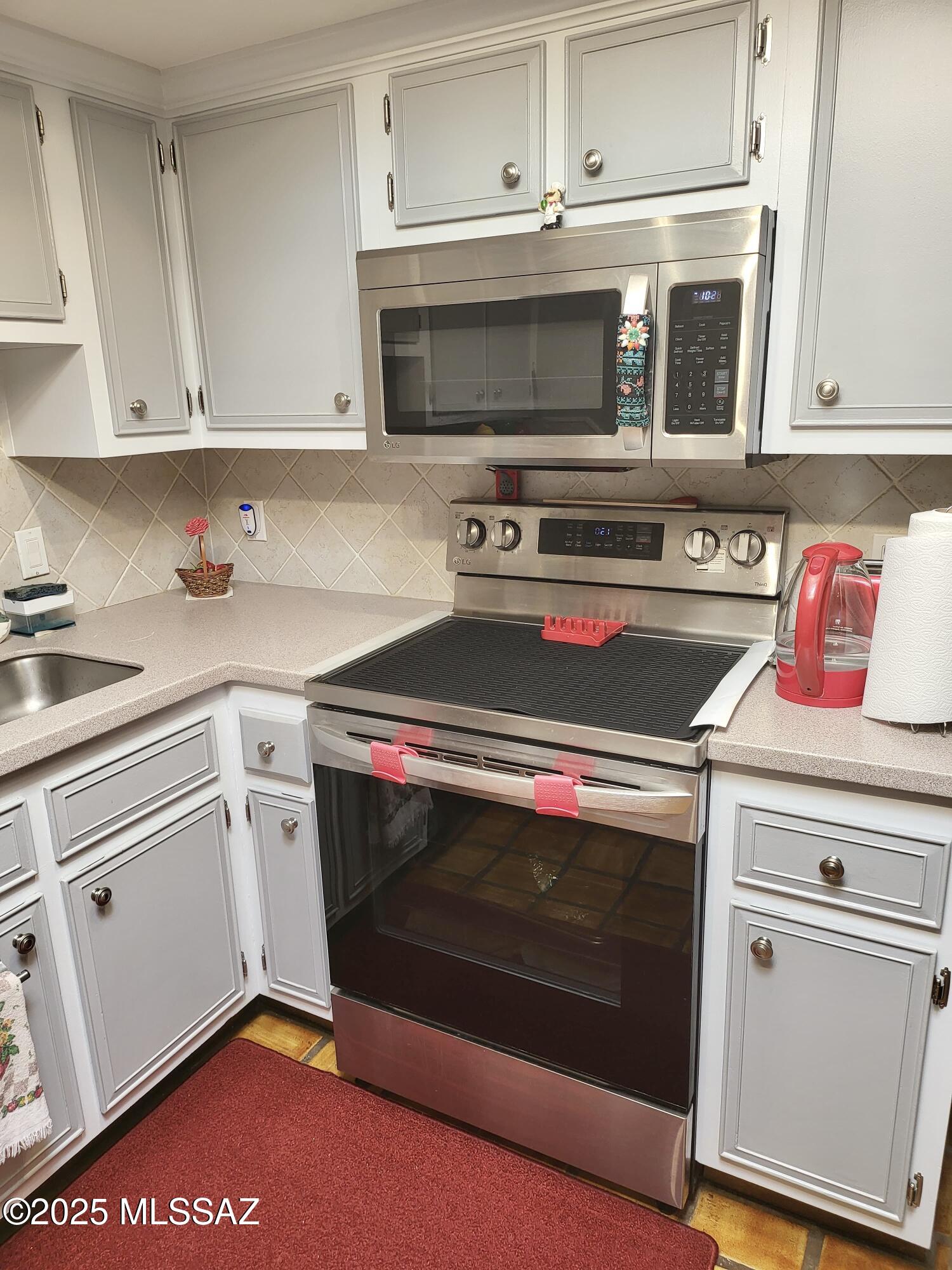 Las Casas Bellas Condo (1-44) - Residential