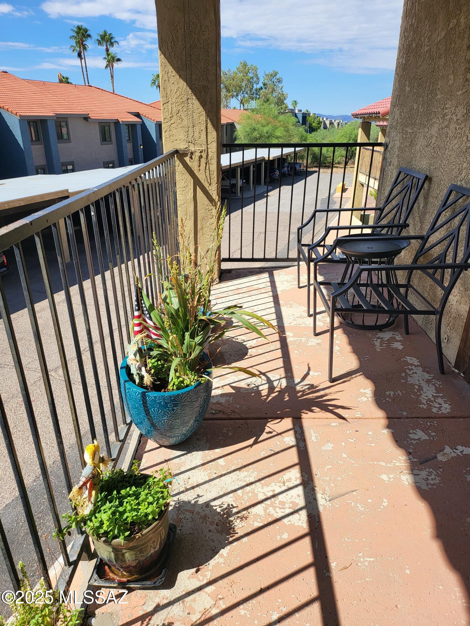 Las Casas Bellas Condo (1-44) - Residential