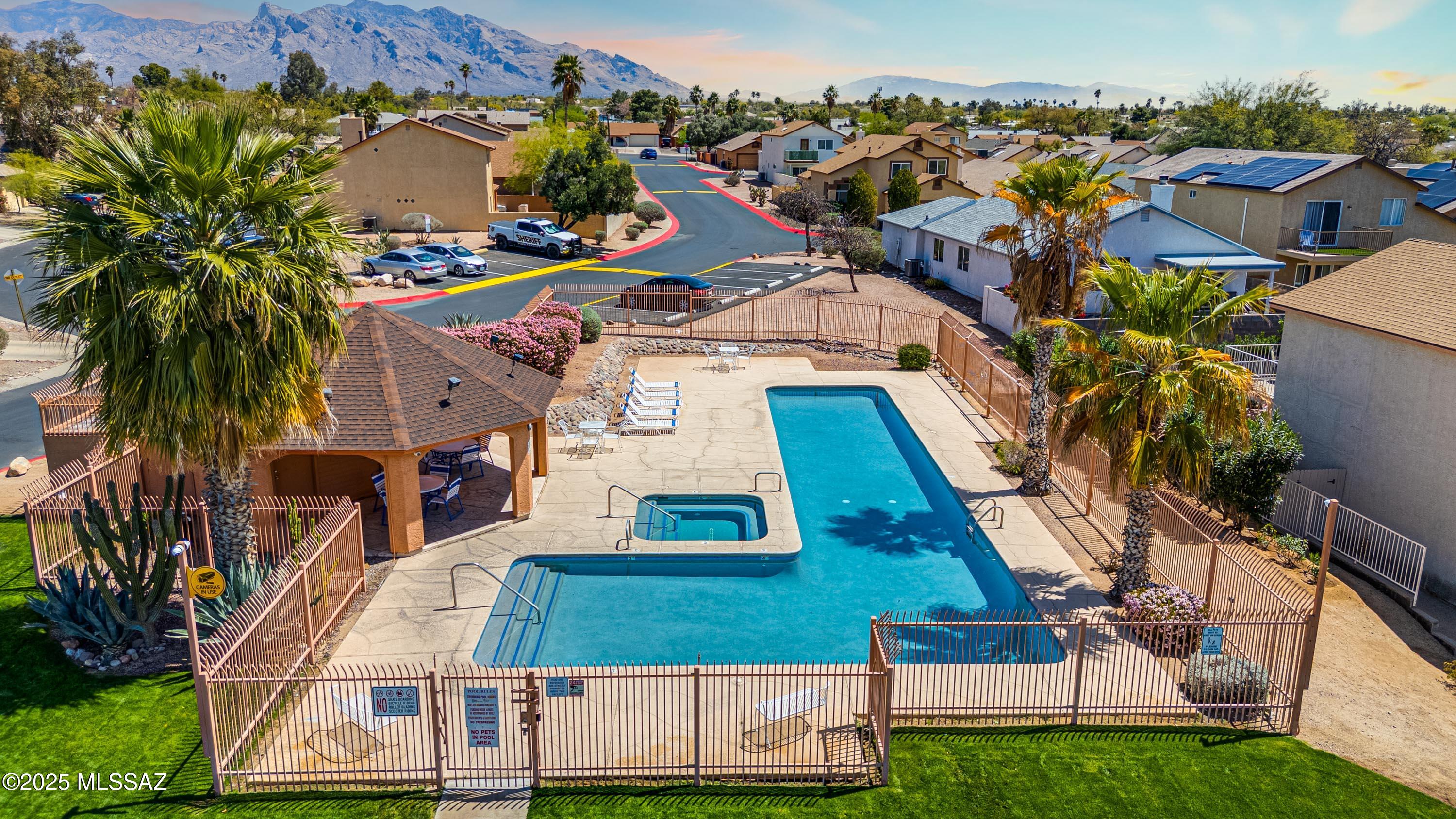 Hobby Horse Ranch (The Patios At) - Residential