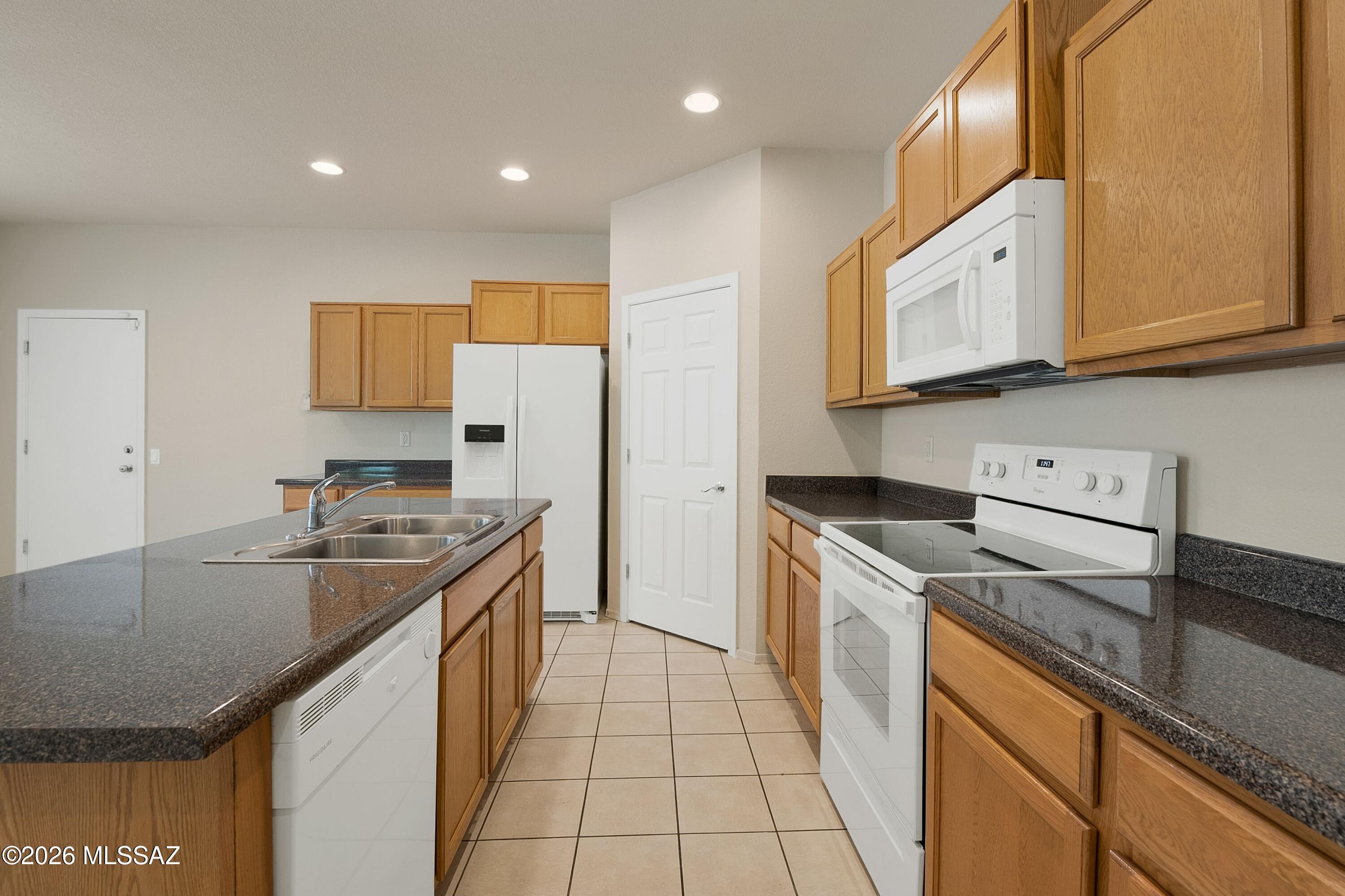 Sierra Morado Unit 4 - Residential