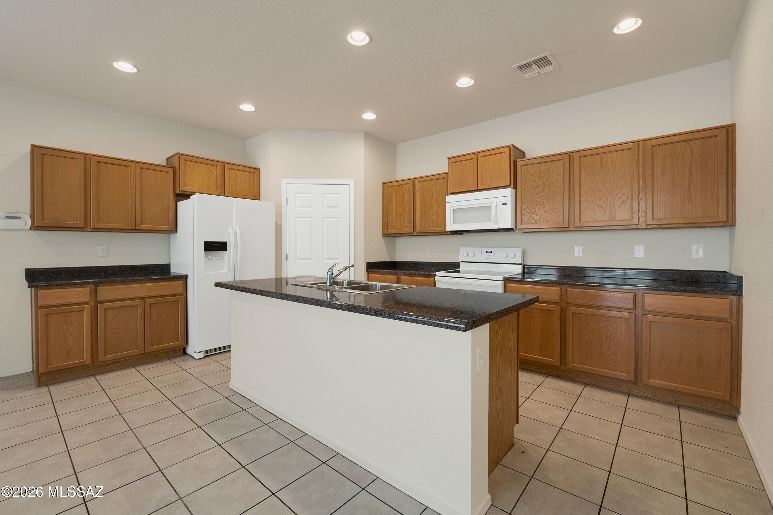 Sierra Morado Unit 4 - Residential