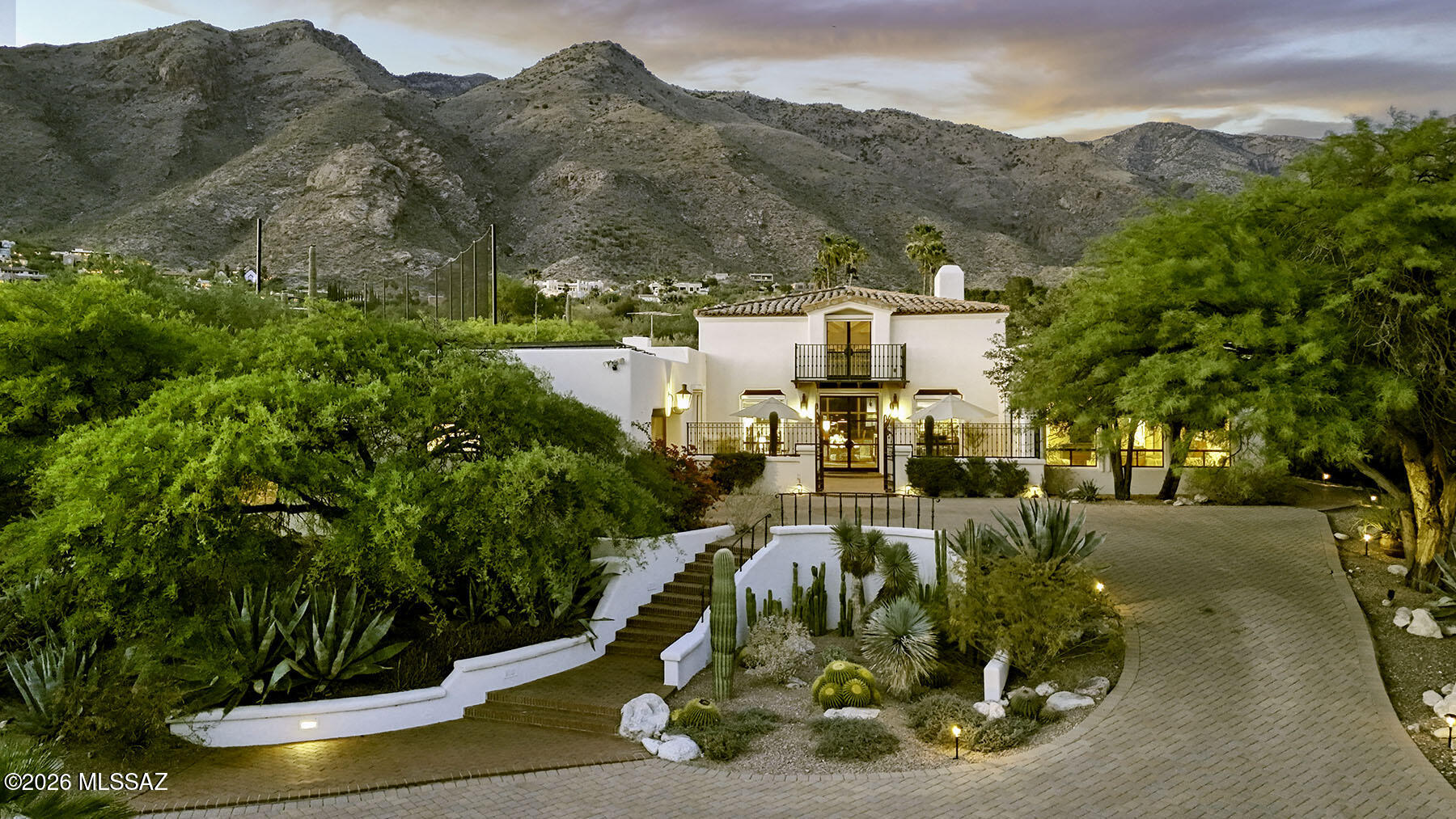 6631 N Los Leones Drive