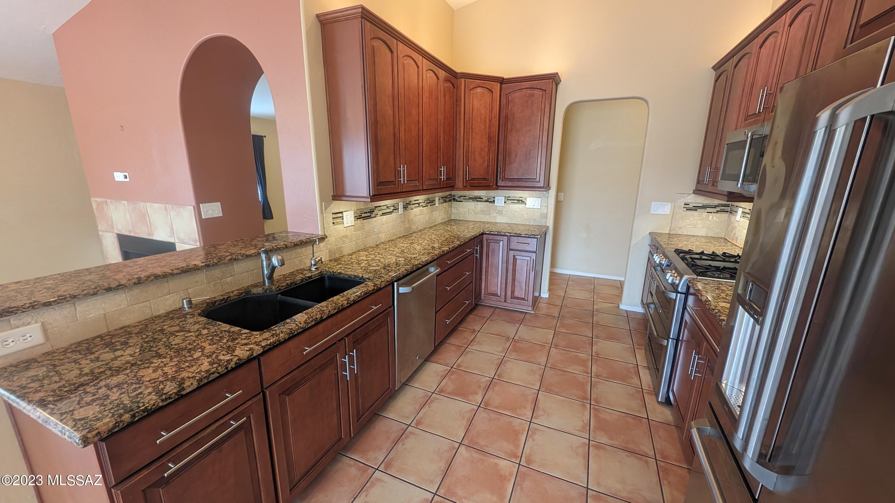 Fairway Heights At Tucson National Par.I(1-44) - Residential Lease