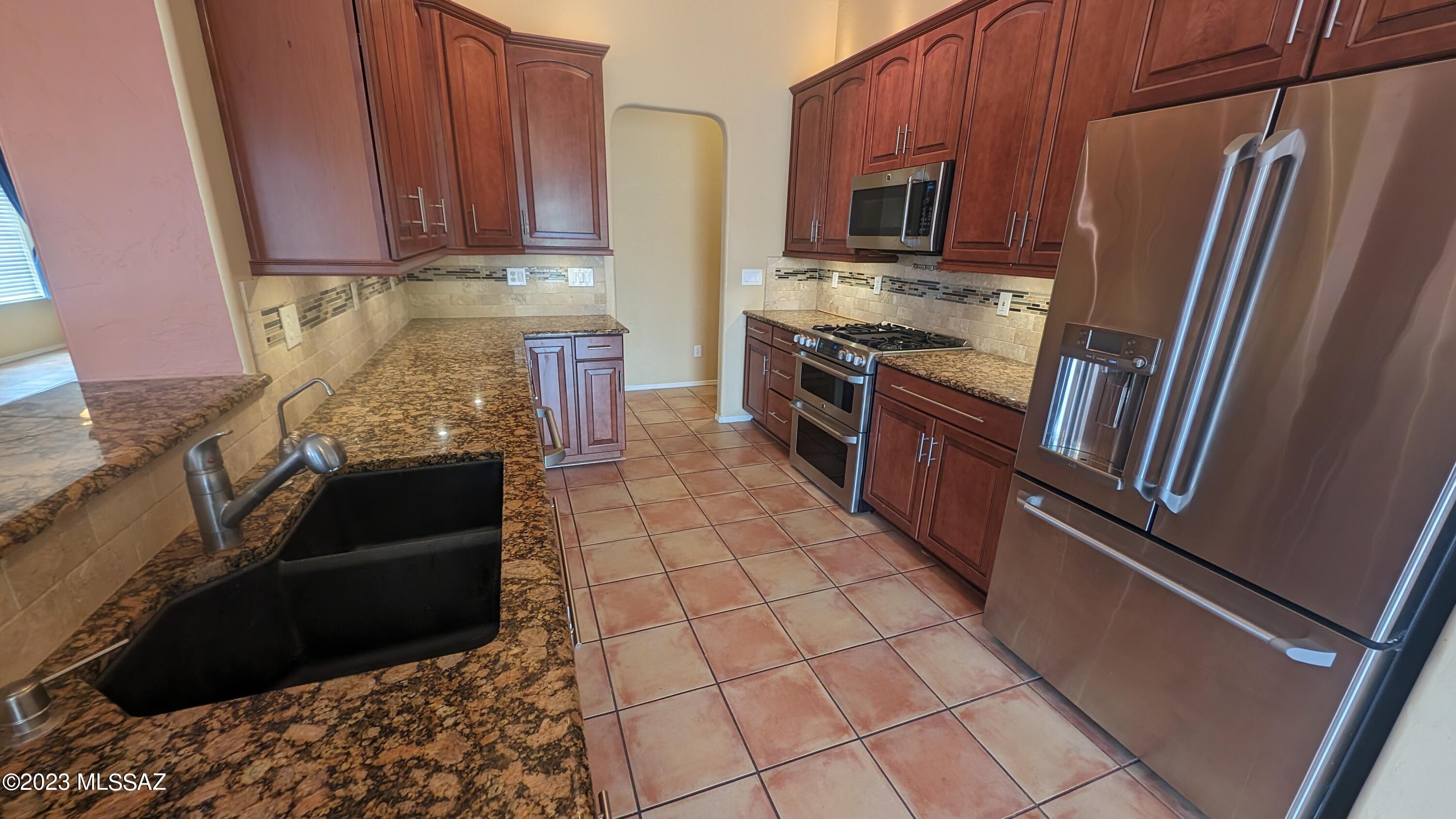 Fairway Heights At Tucson National Par.I(1-44) - Residential Lease