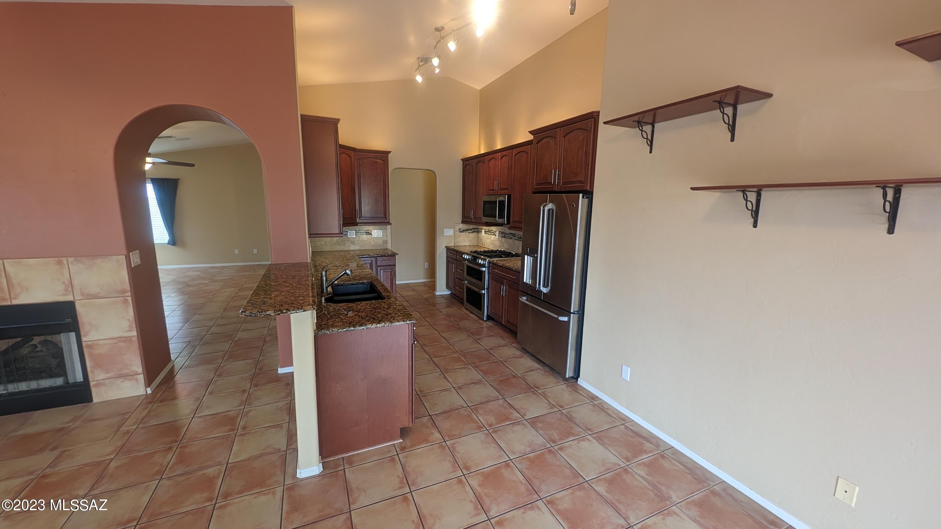 Fairway Heights At Tucson National Par.I(1-44) - Residential Lease
