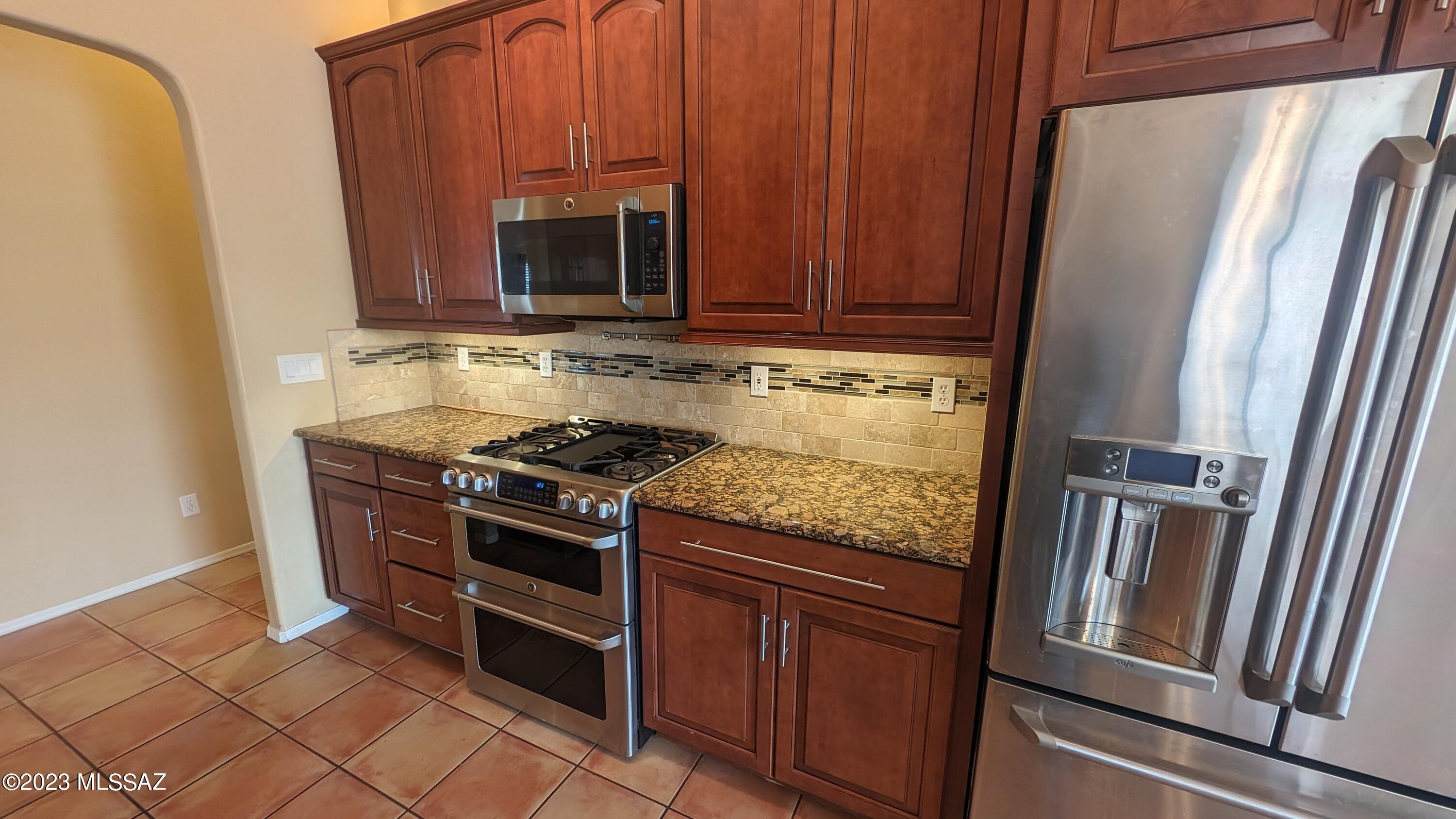 Fairway Heights At Tucson National Par.I(1-44) - Residential Lease