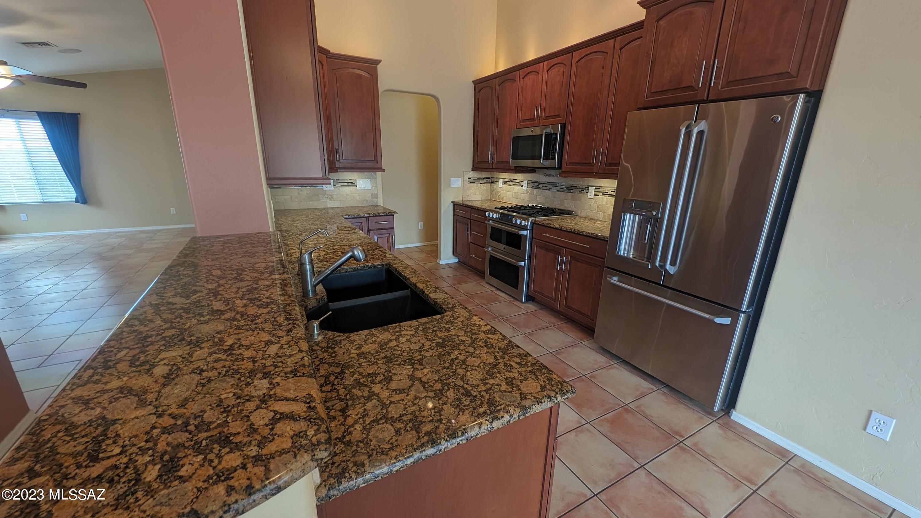 Fairway Heights At Tucson National Par.I(1-44) - Residential Lease