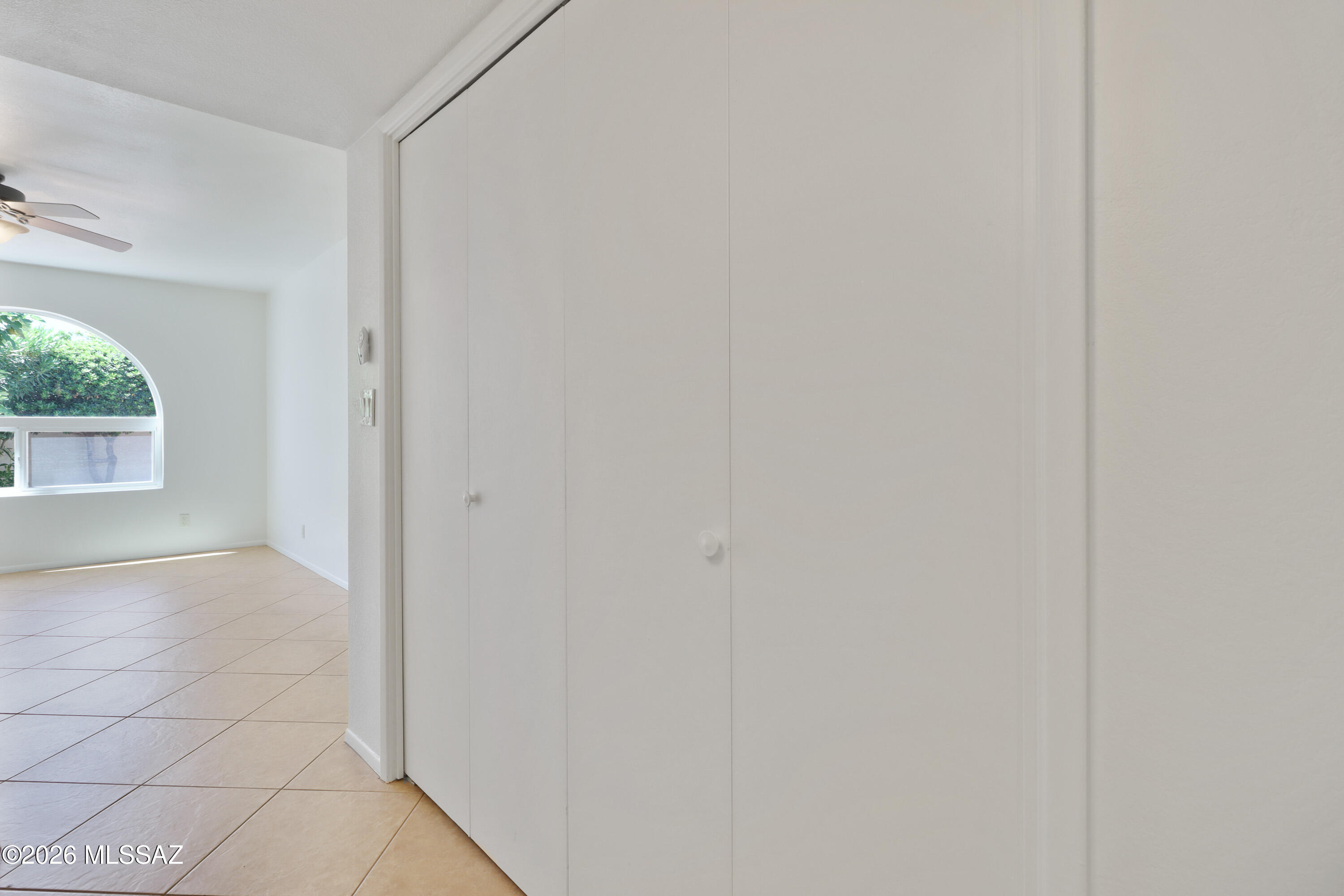 La Toluca Townhouses - Residential