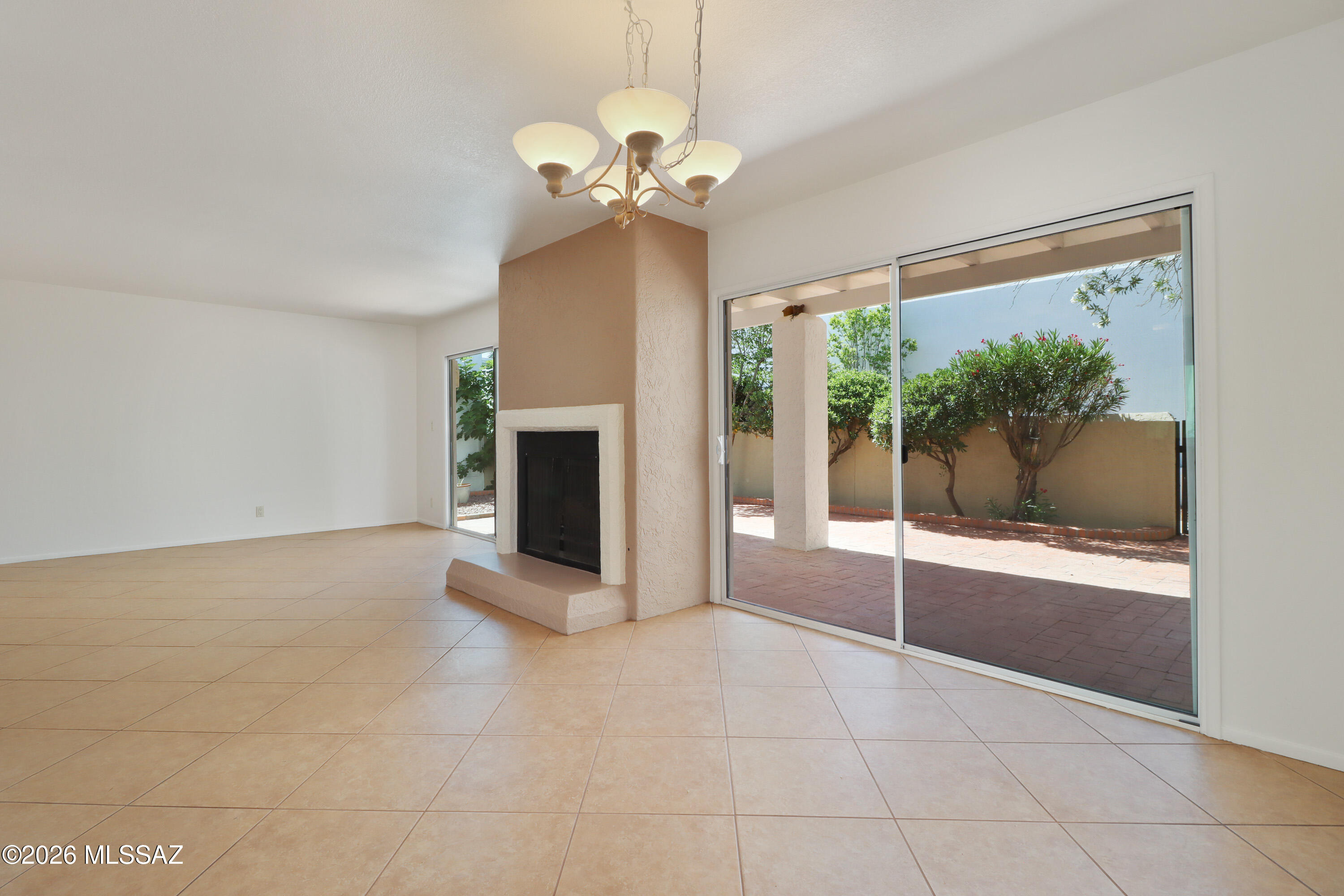 La Toluca Townhouses - Residential