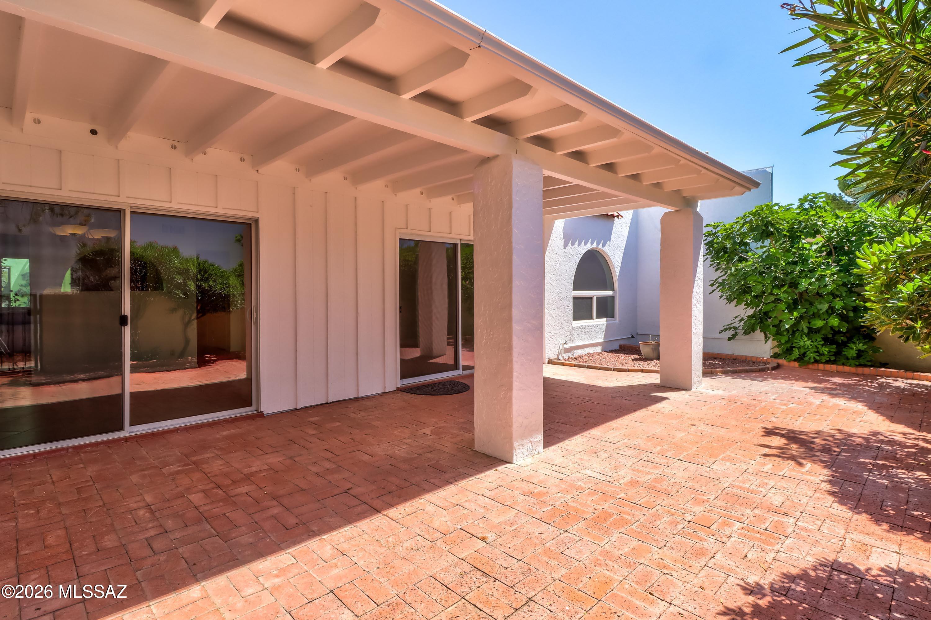 La Toluca Townhouses - Residential