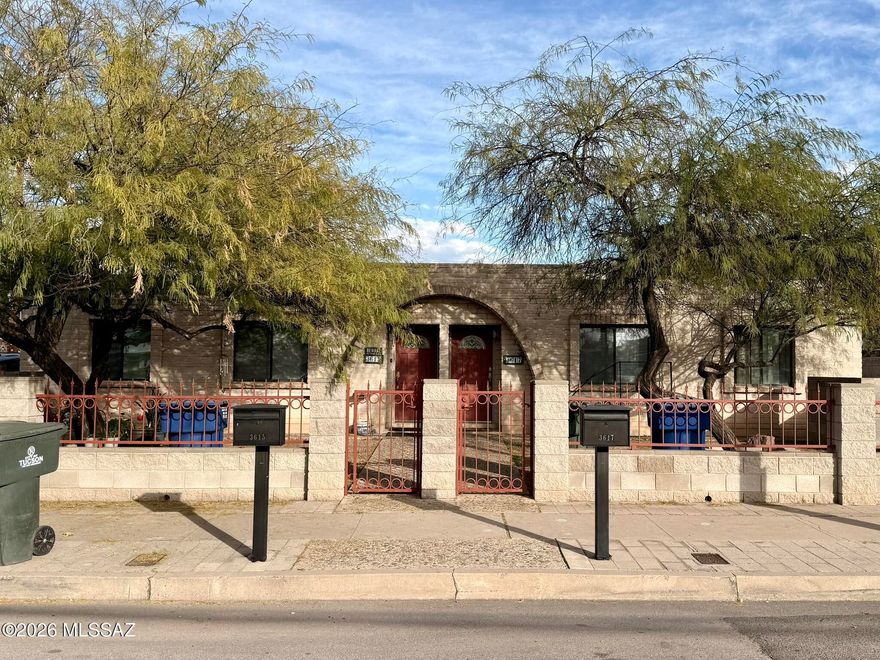 Fantastic du-plex with steady rental activity, clean units, and space for parking. Each unit is a 2 bedroom/1 bath accompanied with a generous living space at the entry.  Floorplan flows to kitchen. Each unit has their own backyard space, laundry, and side yard for parking for at least 2 cars - each unit. Located minutes from I-10 - this multi unit is ready to go.