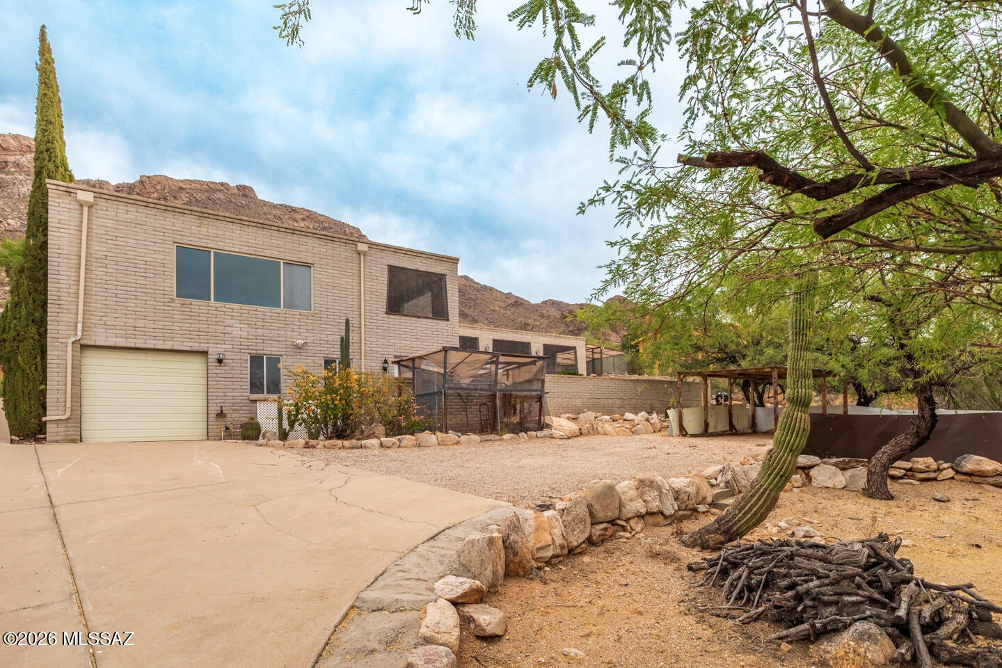 4601 E Coronado Drive