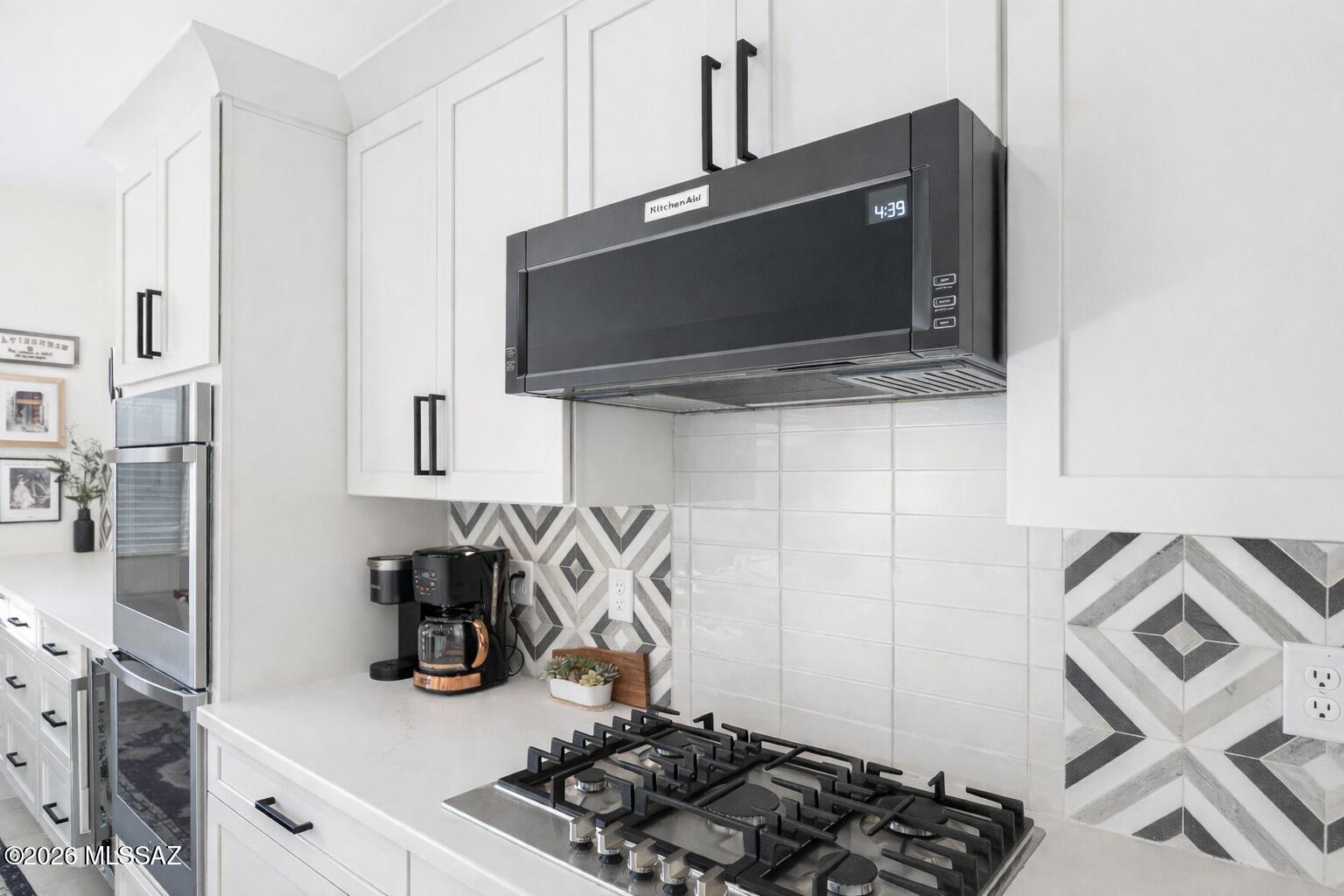 13275 N Stonecrop Lane