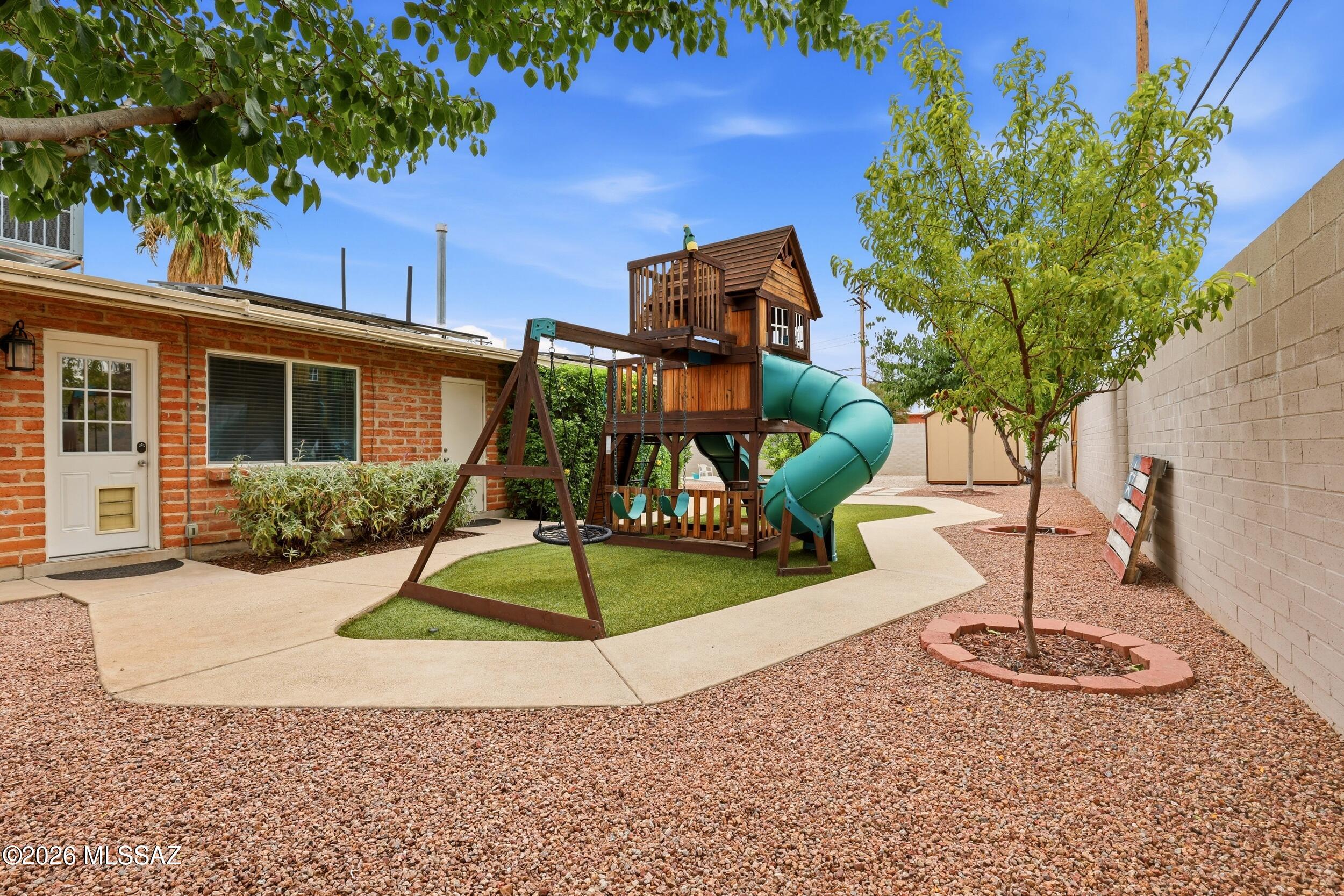Vista Del Sahuaro - Residential