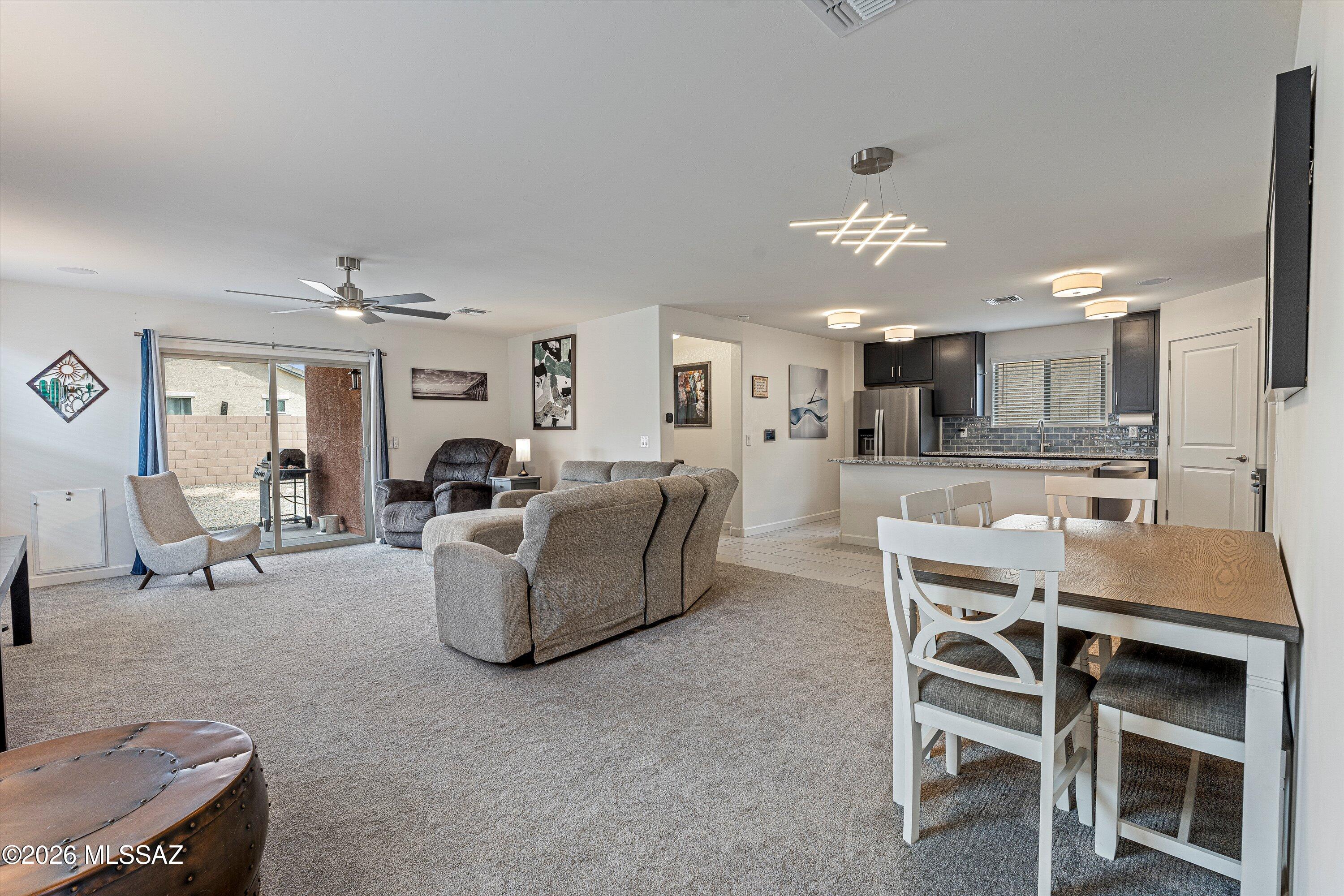 10512 W Harrigan Drive