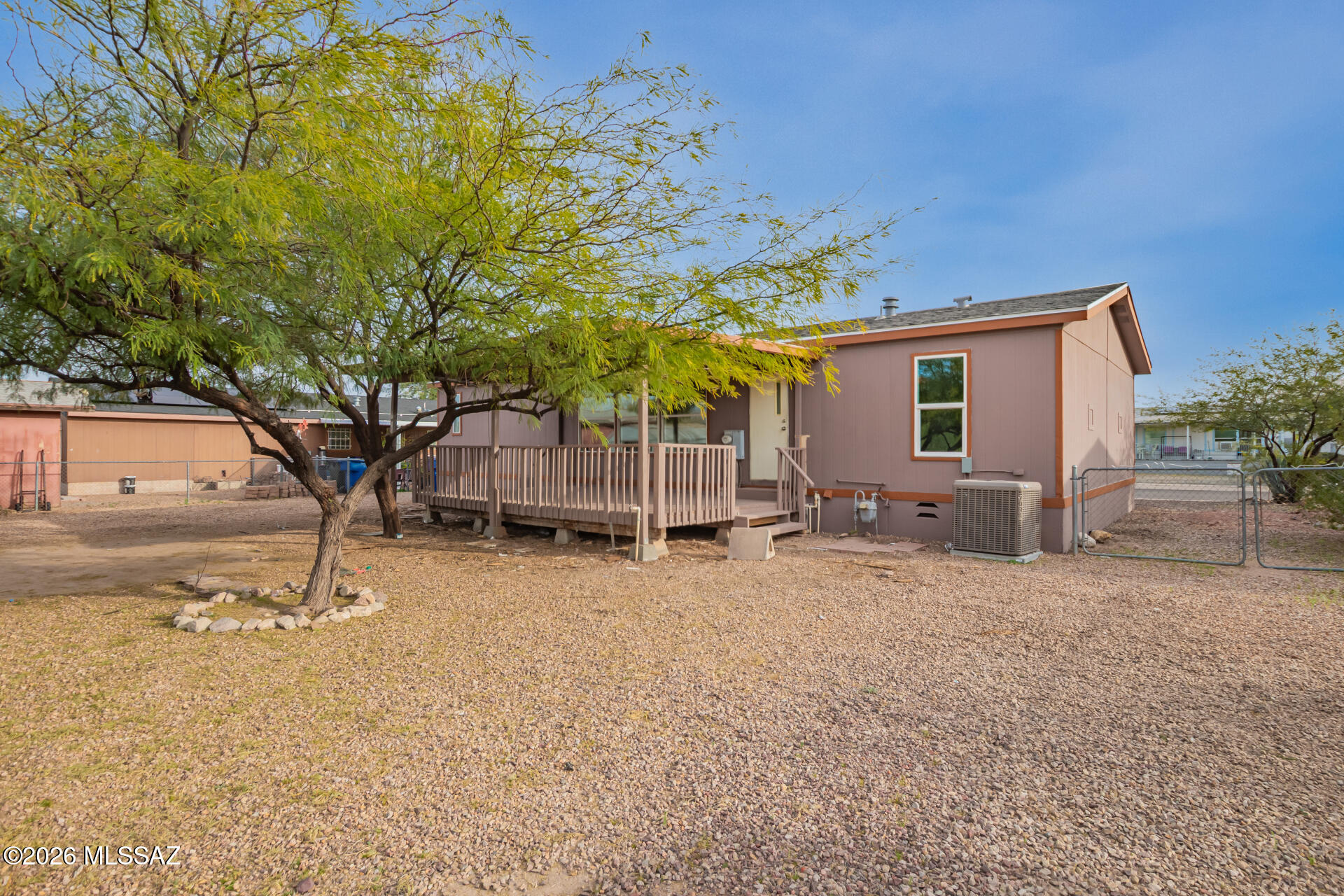 Mission Circle (1-29) - Residential
