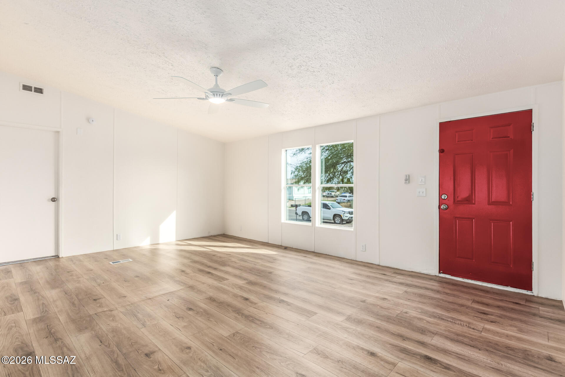 Mission Circle (1-29) - Residential