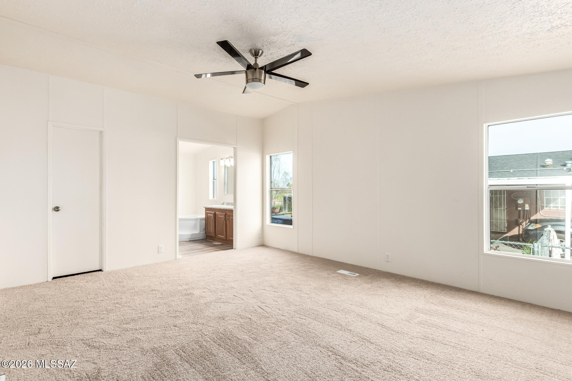 Mission Circle (1-29) - Residential