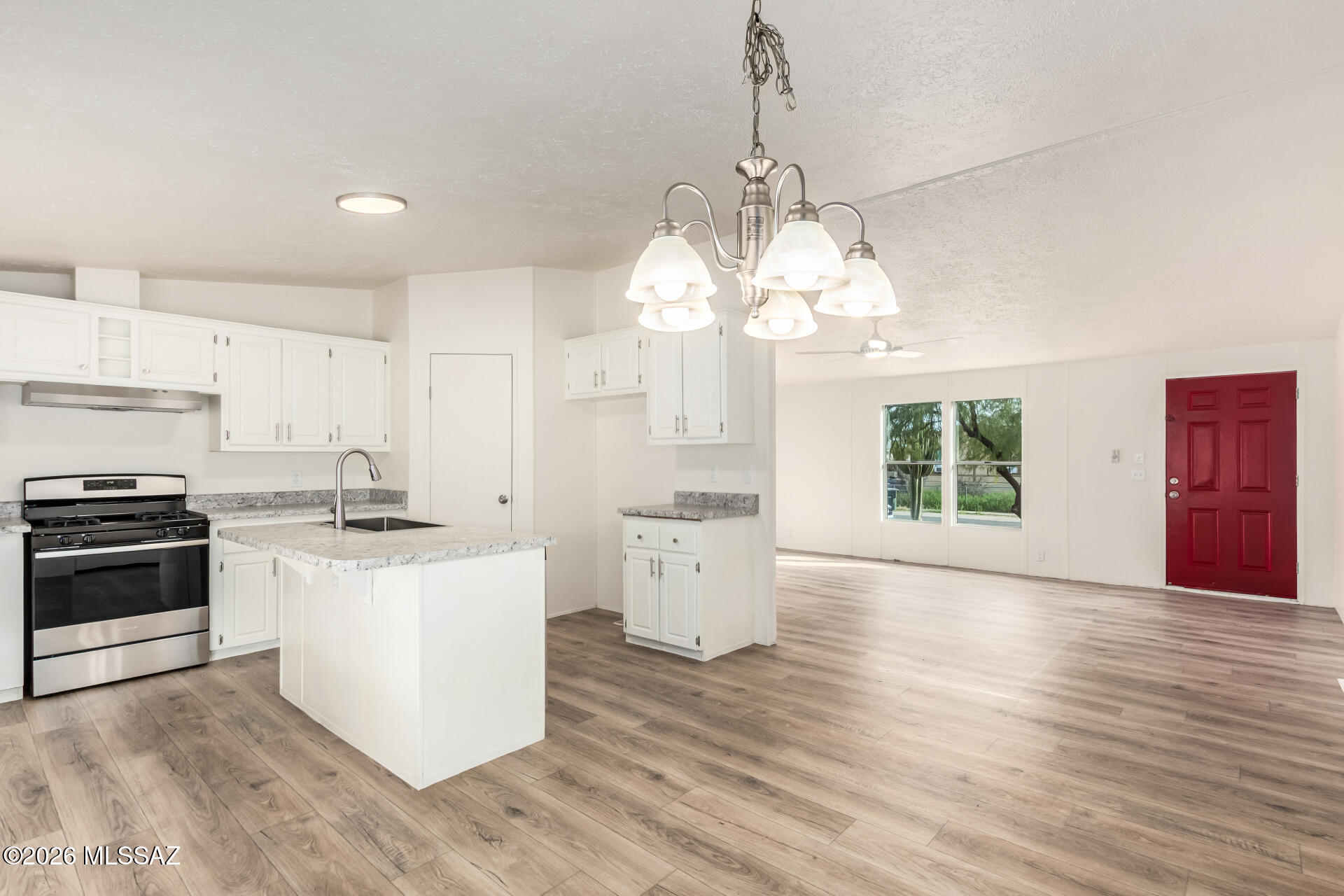 Mission Circle (1-29) - Residential