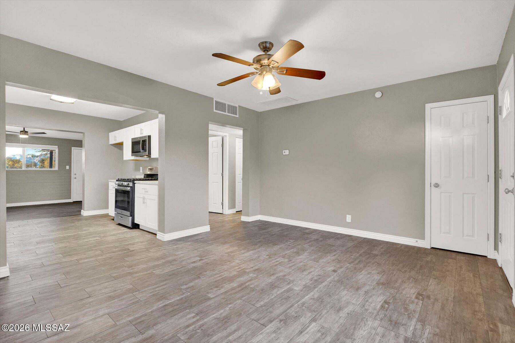 Parkway Terrace - Residential
