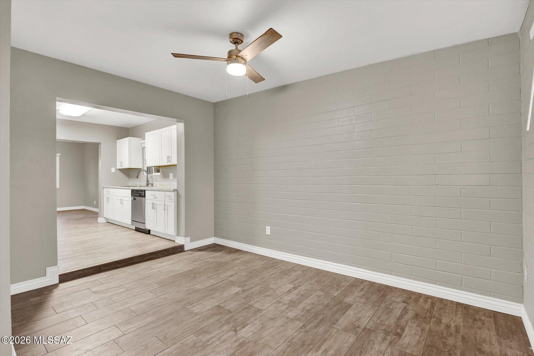 Parkway Terrace - Residential