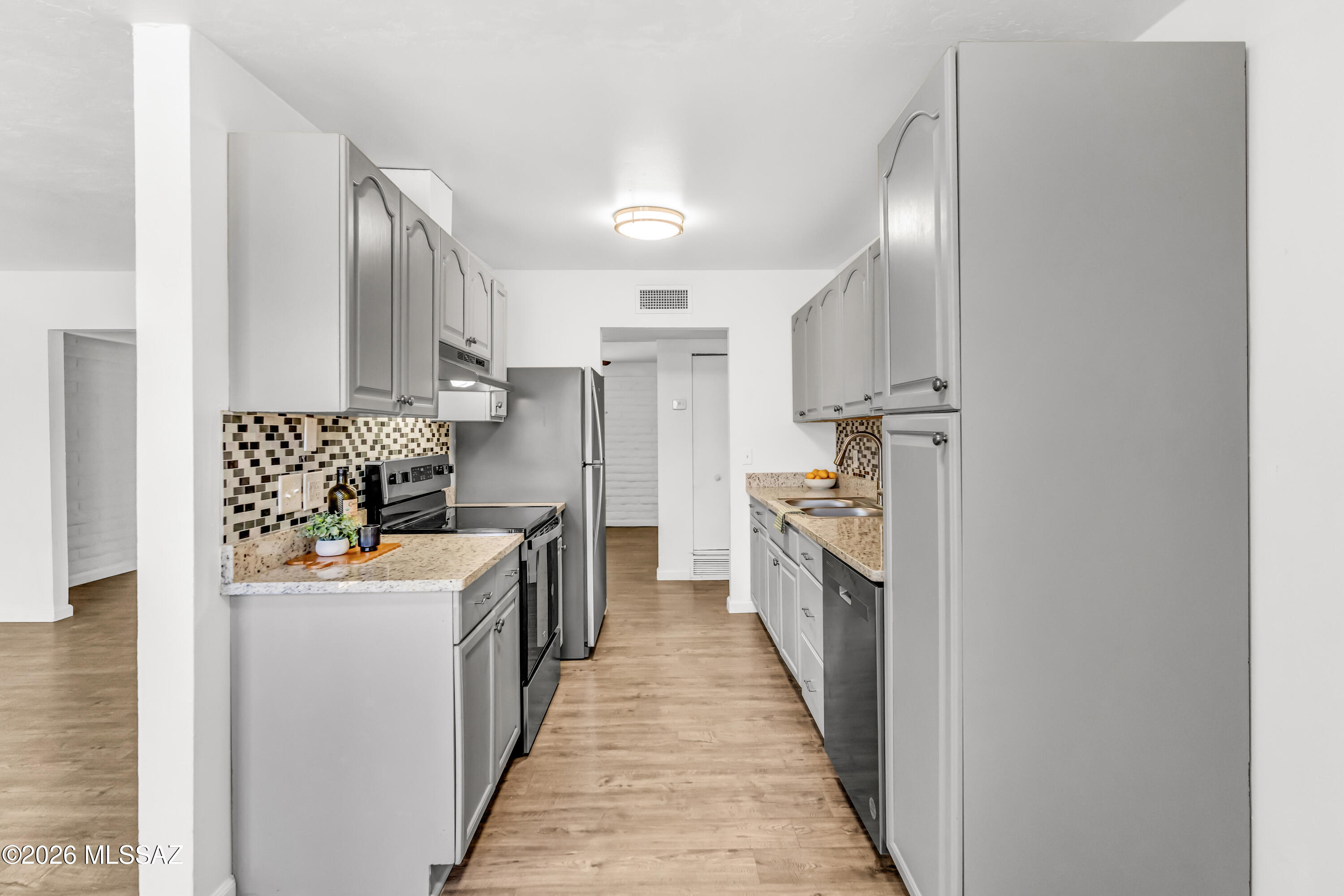 Vista Del Prado (1-274) - Residential