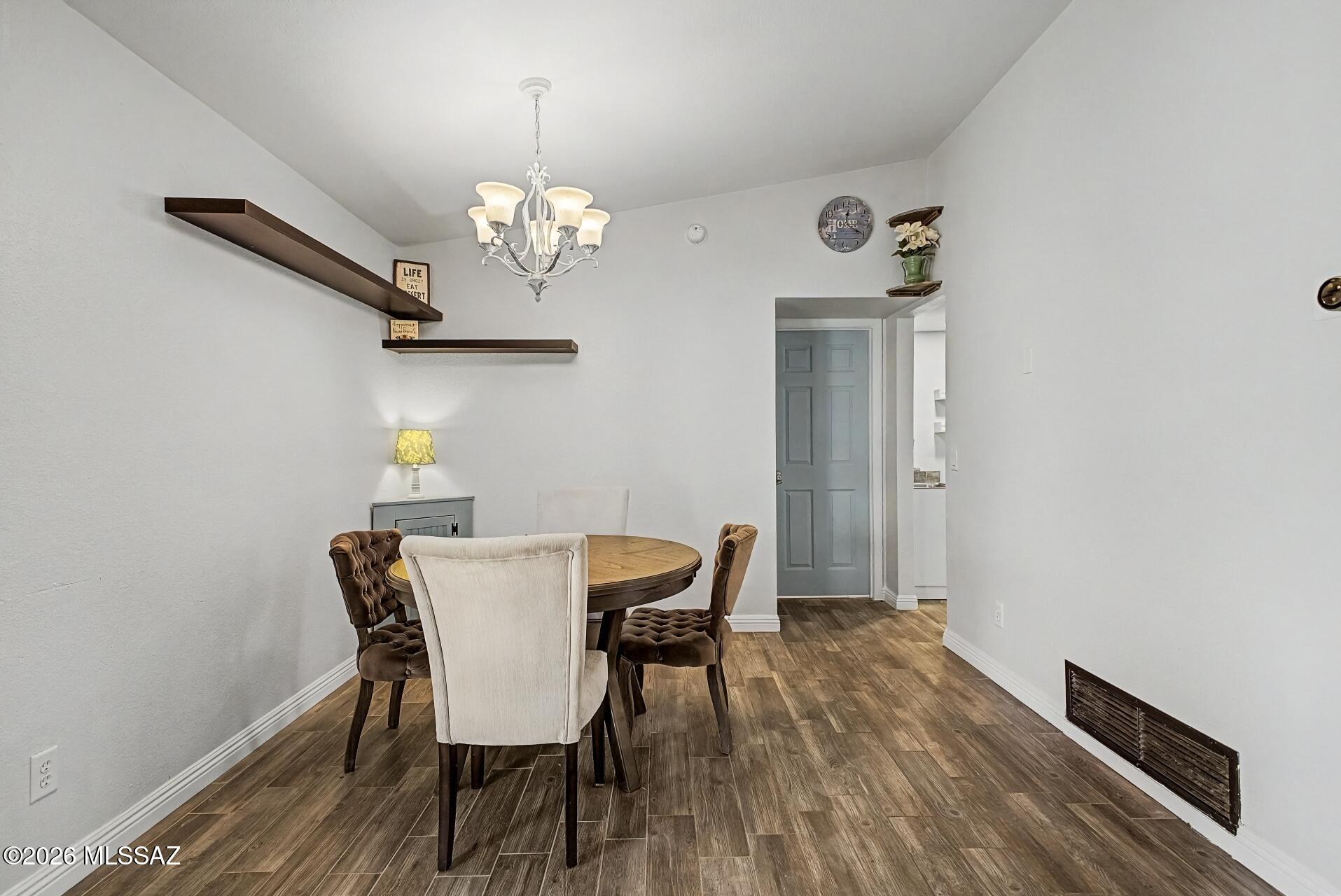 Rancho Feliz (442-647) - Residential