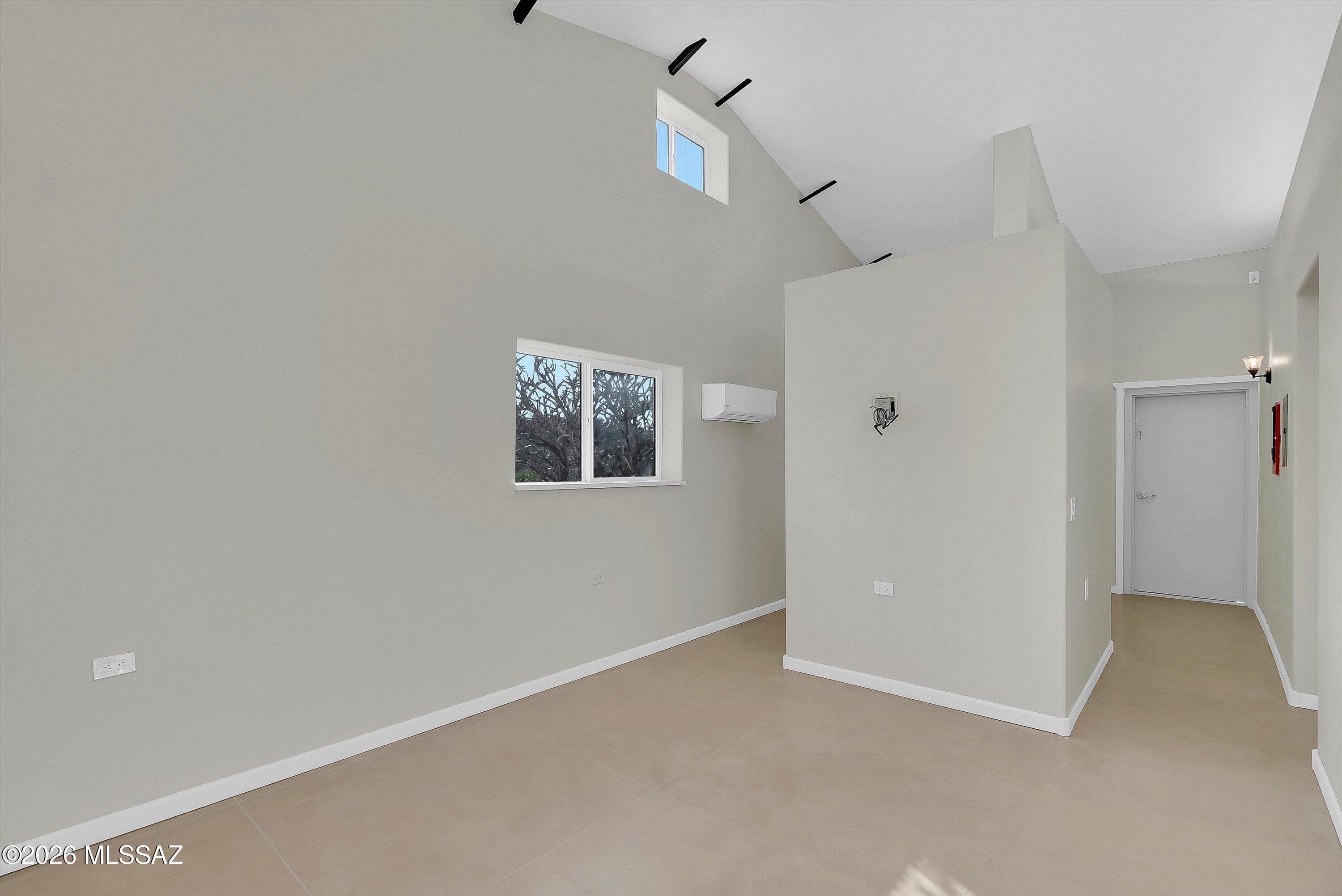 Unsubdivided - Residential