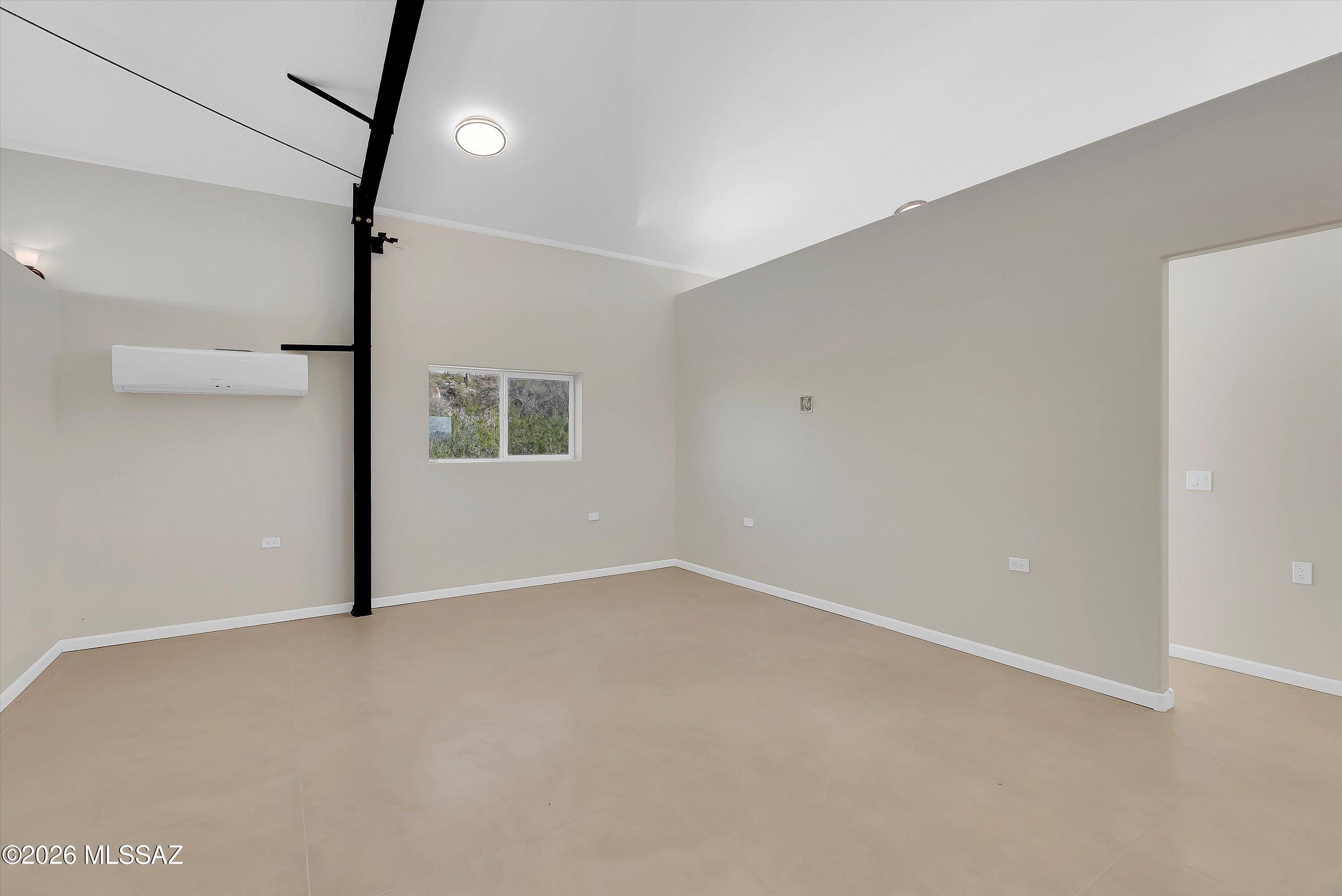 Unsubdivided - Residential