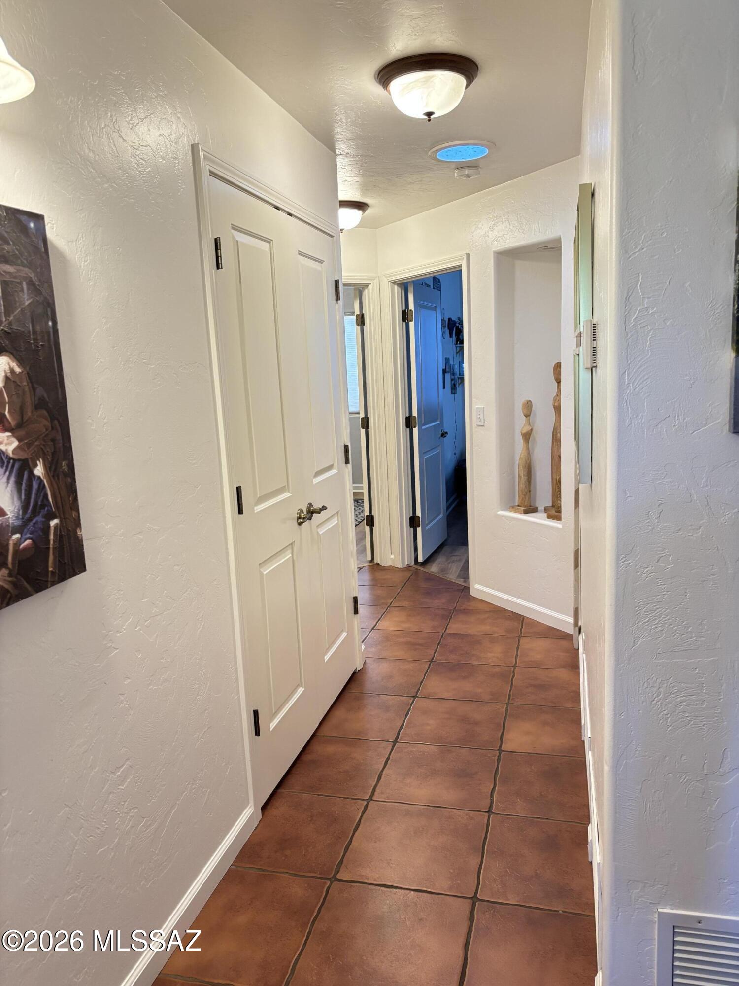 New Tucson Unit NO. 23 (140-261) - Residential