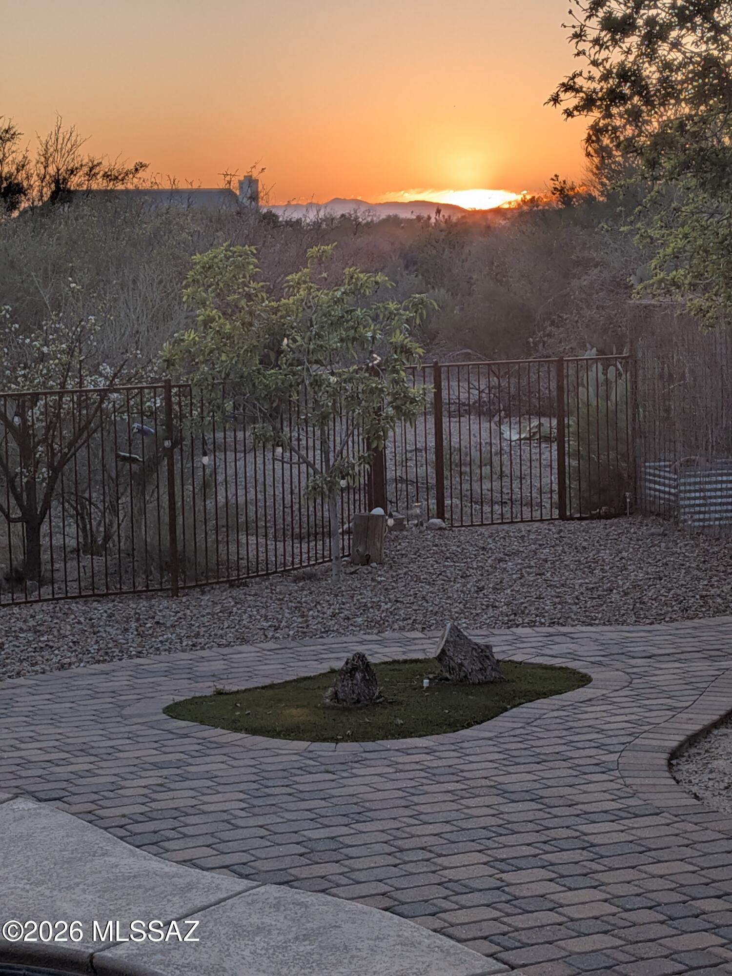 New Tucson Unit NO. 23 (140-261) - Residential