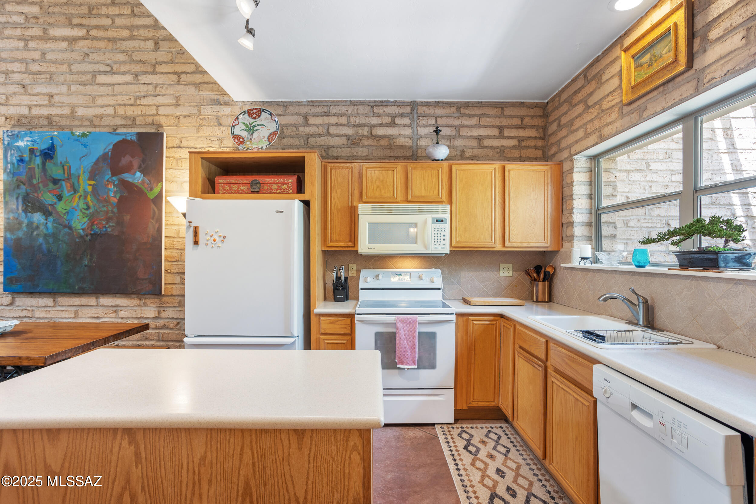 3003 N Gaia Place