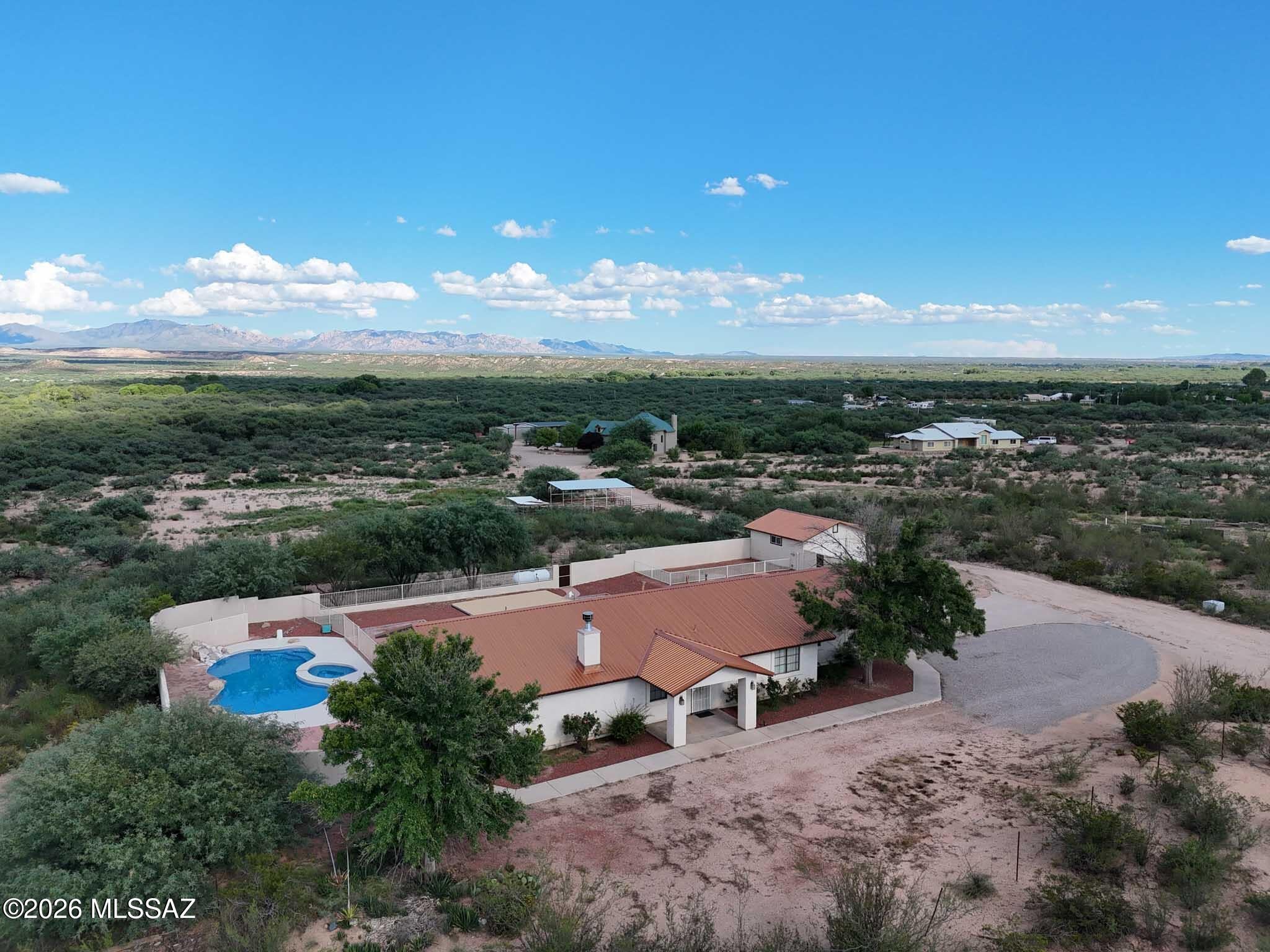 2160 W Desert Vista