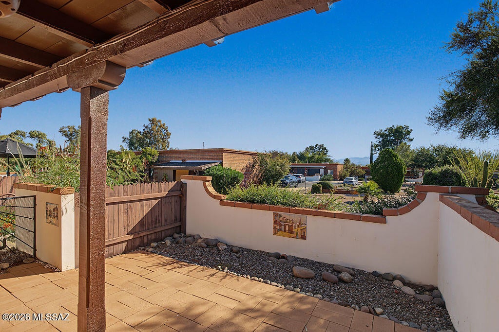 456 S Paseo Quinta B