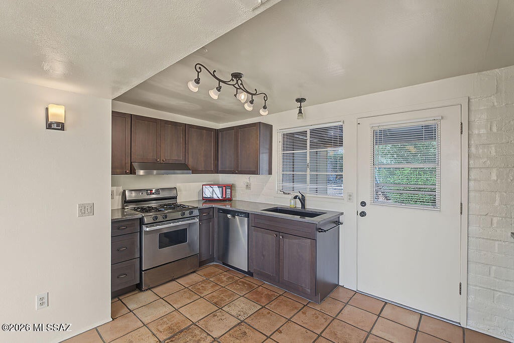 456 S Paseo Quinta B