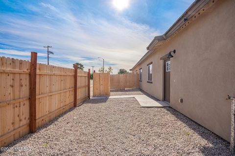 1304 S 5th Avenue Tucson AZ 85713