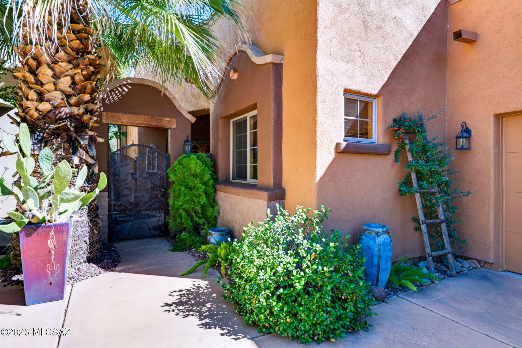 2199 Embarcadero Way
