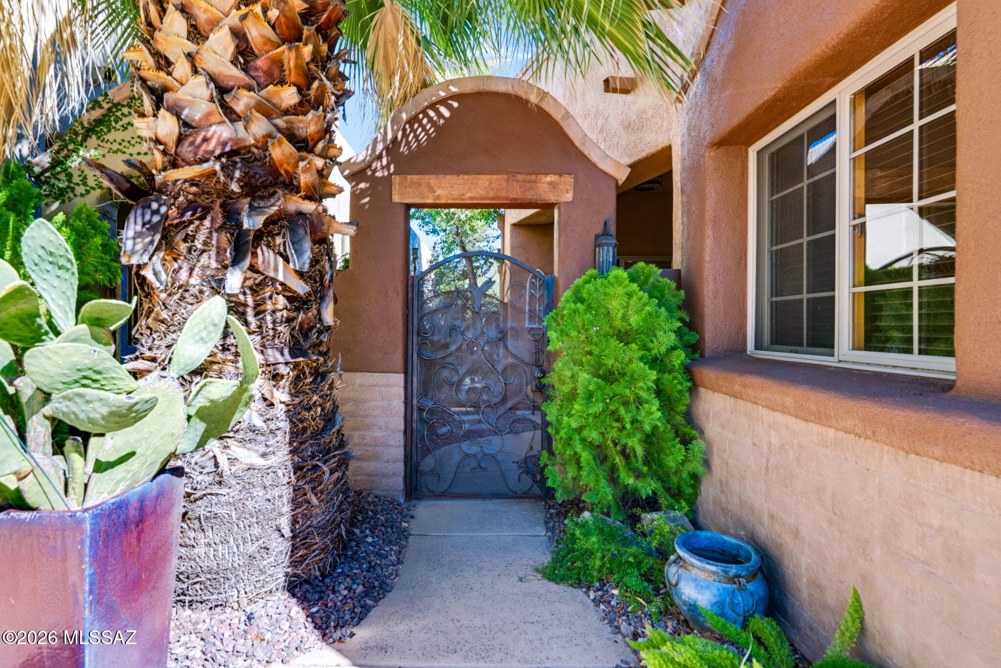 2199 Embarcadero Way