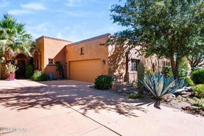 2199 Embarcadero Way Tubac AZ 85646