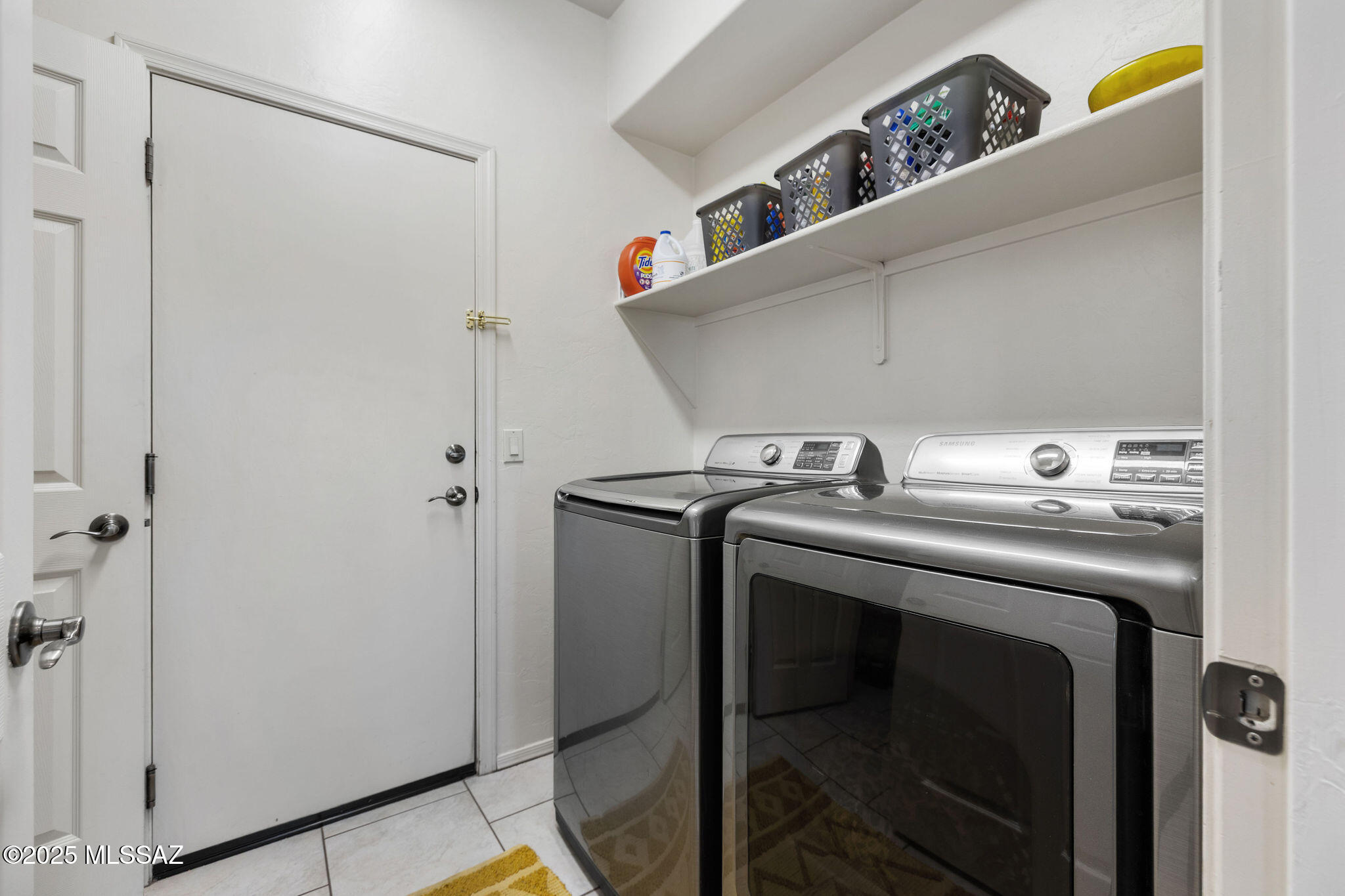 Continental Reserve Blks 17-19 (1-102) - Residential
