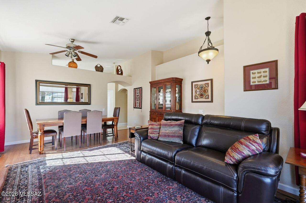 12243 N New Dawn Avenue